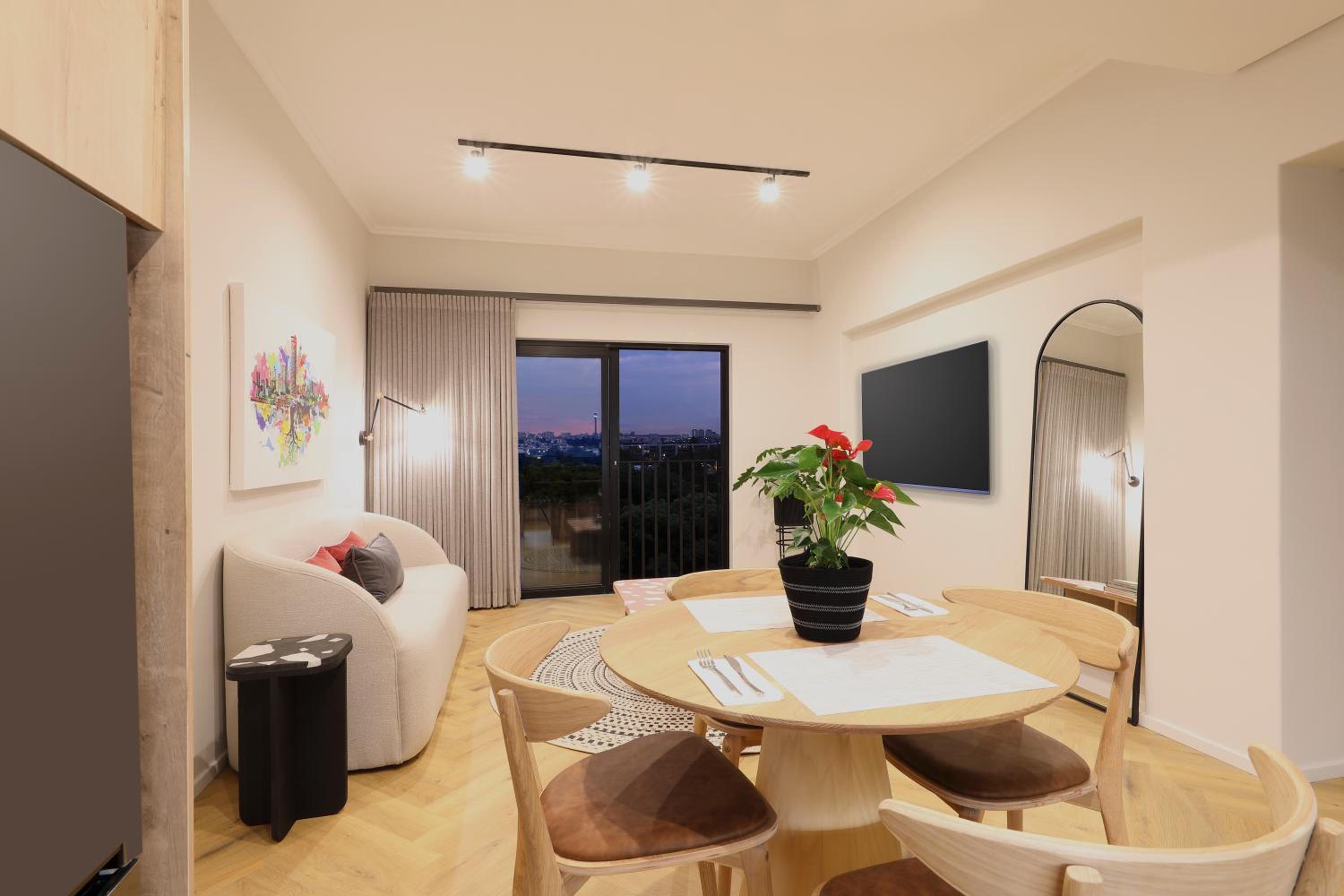 One Bedroom Suite - Photo 17