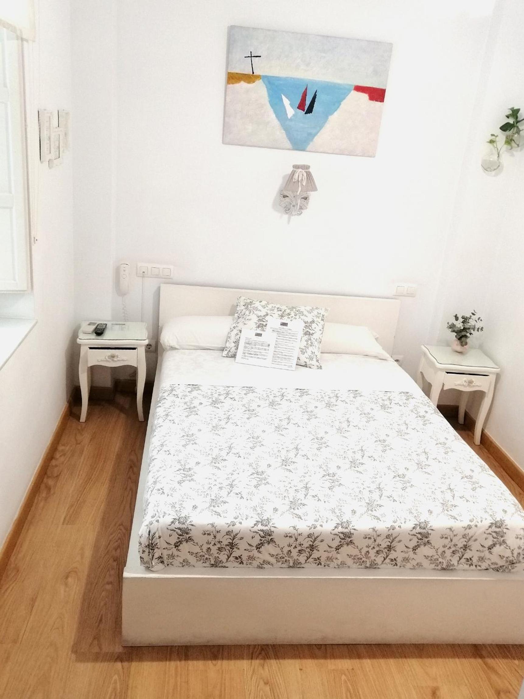 Double Room Interior - Photo 10