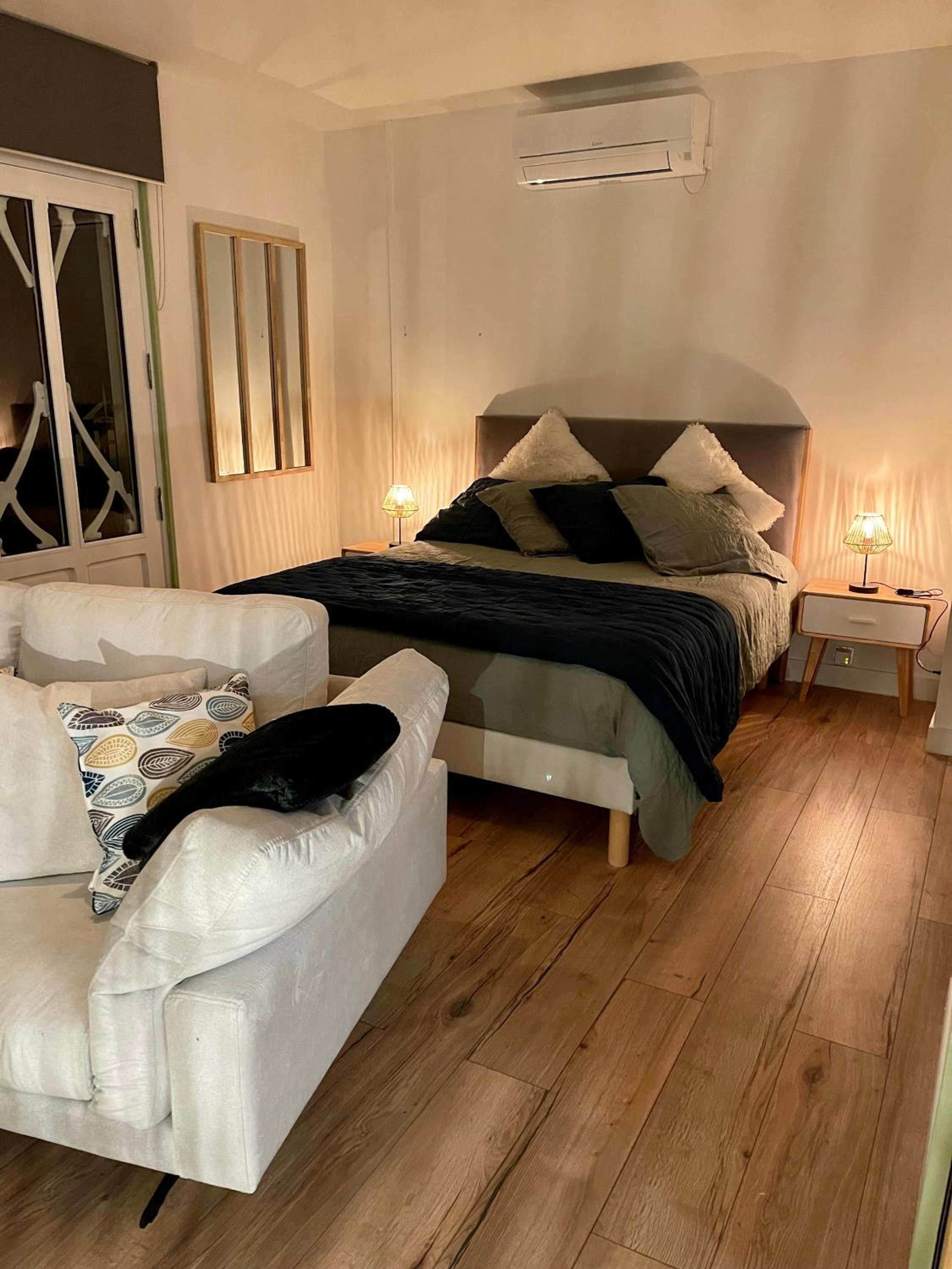Suite with Terrace - Photo 6