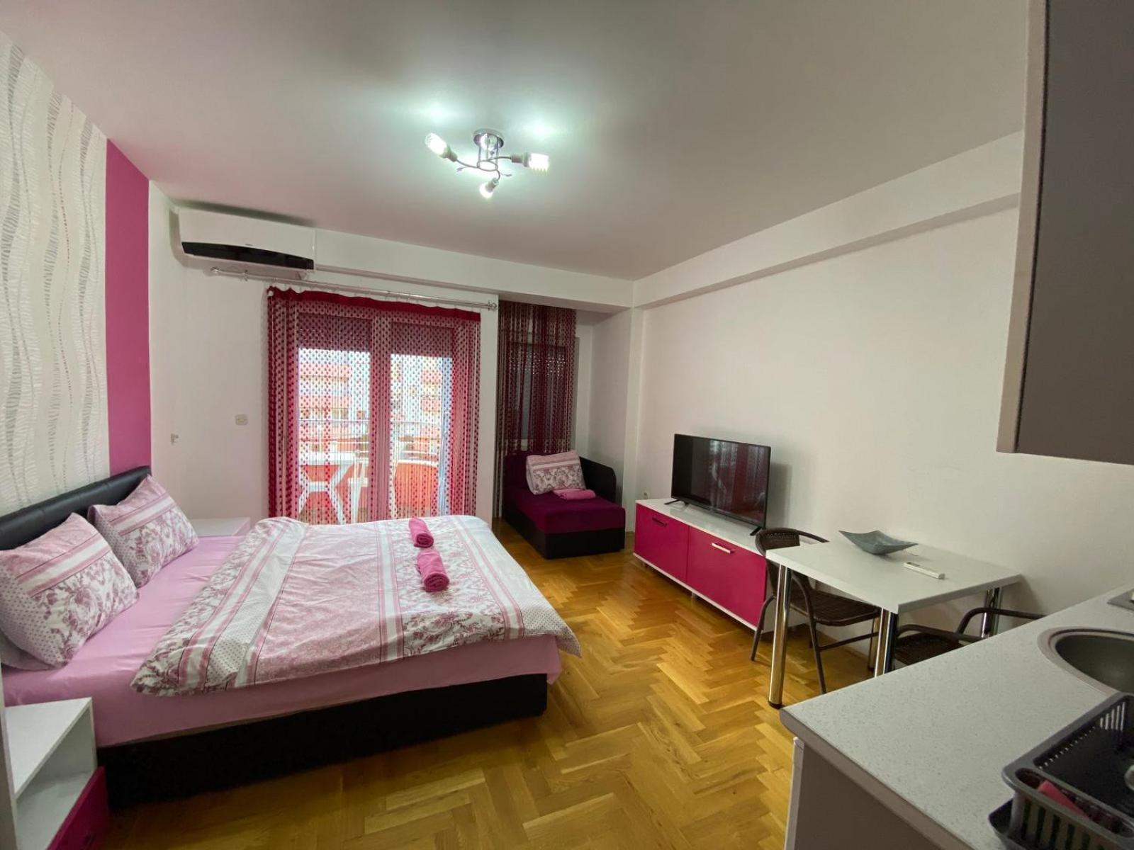 Studio with Balcony