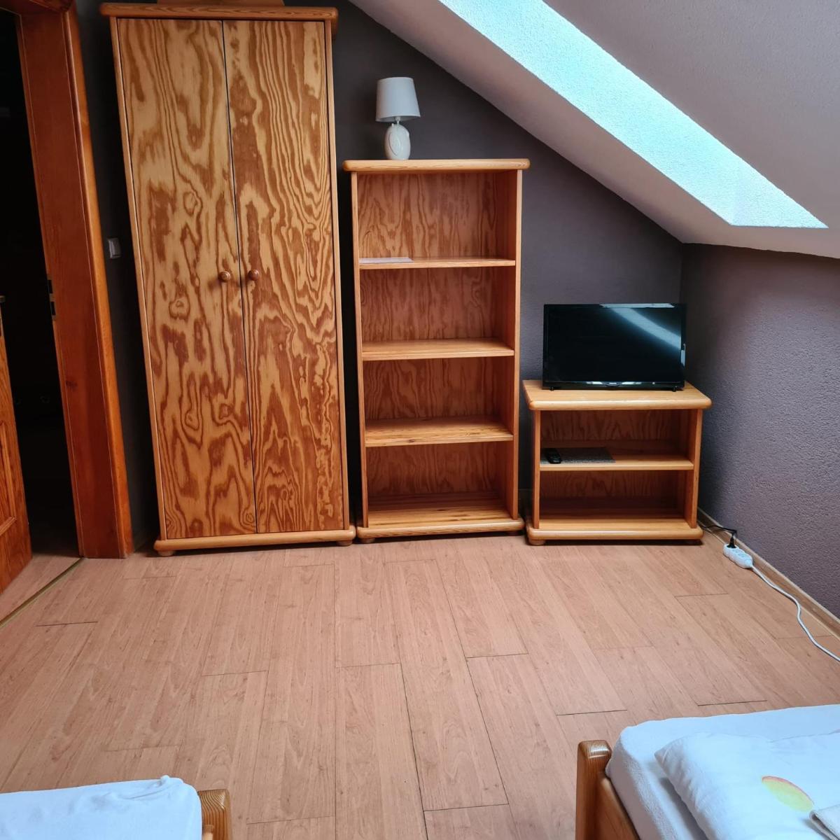Double Room with Private External Bathroom photo 2