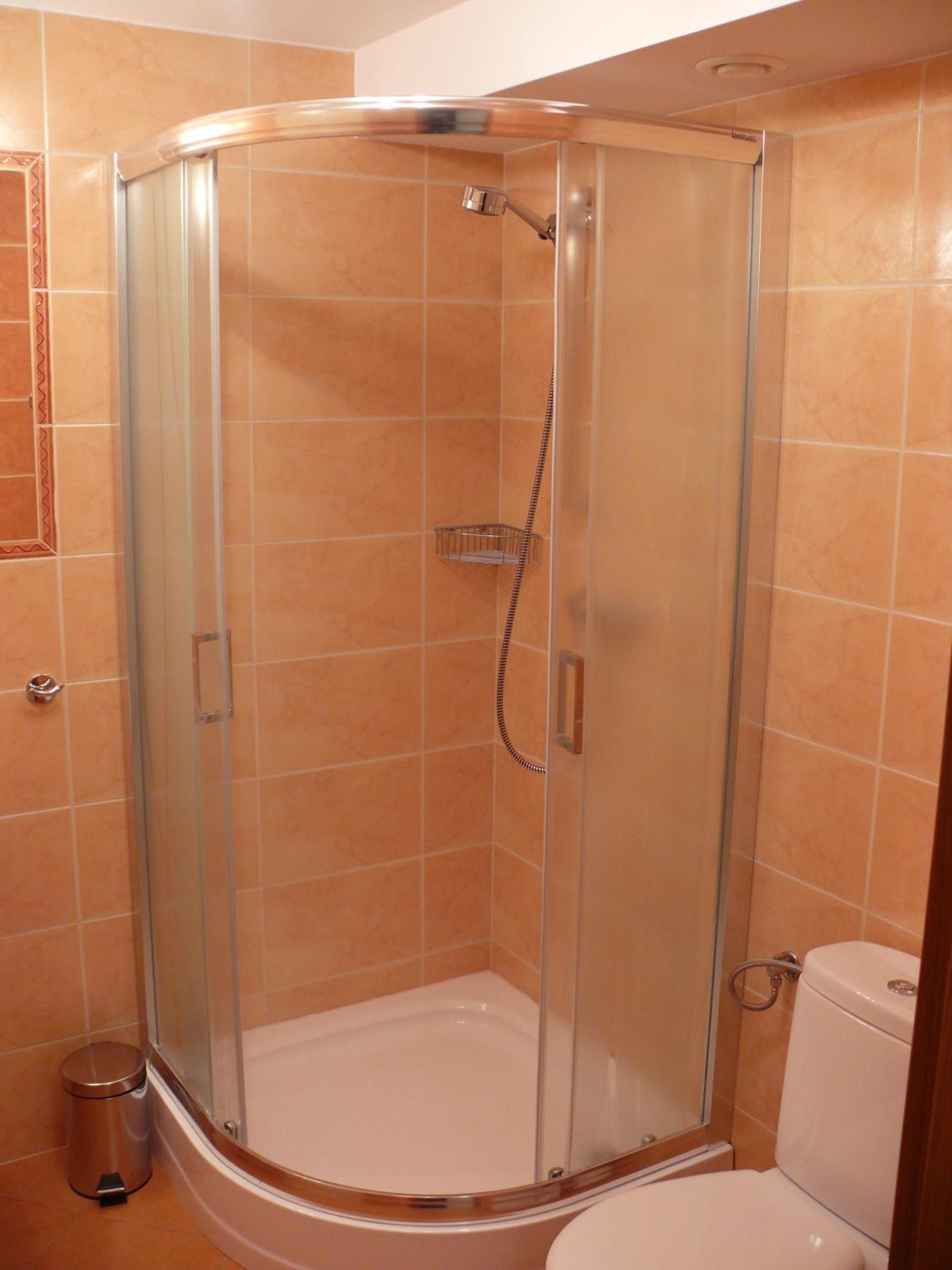 Double or Twin Room with Garden View - Photo 8