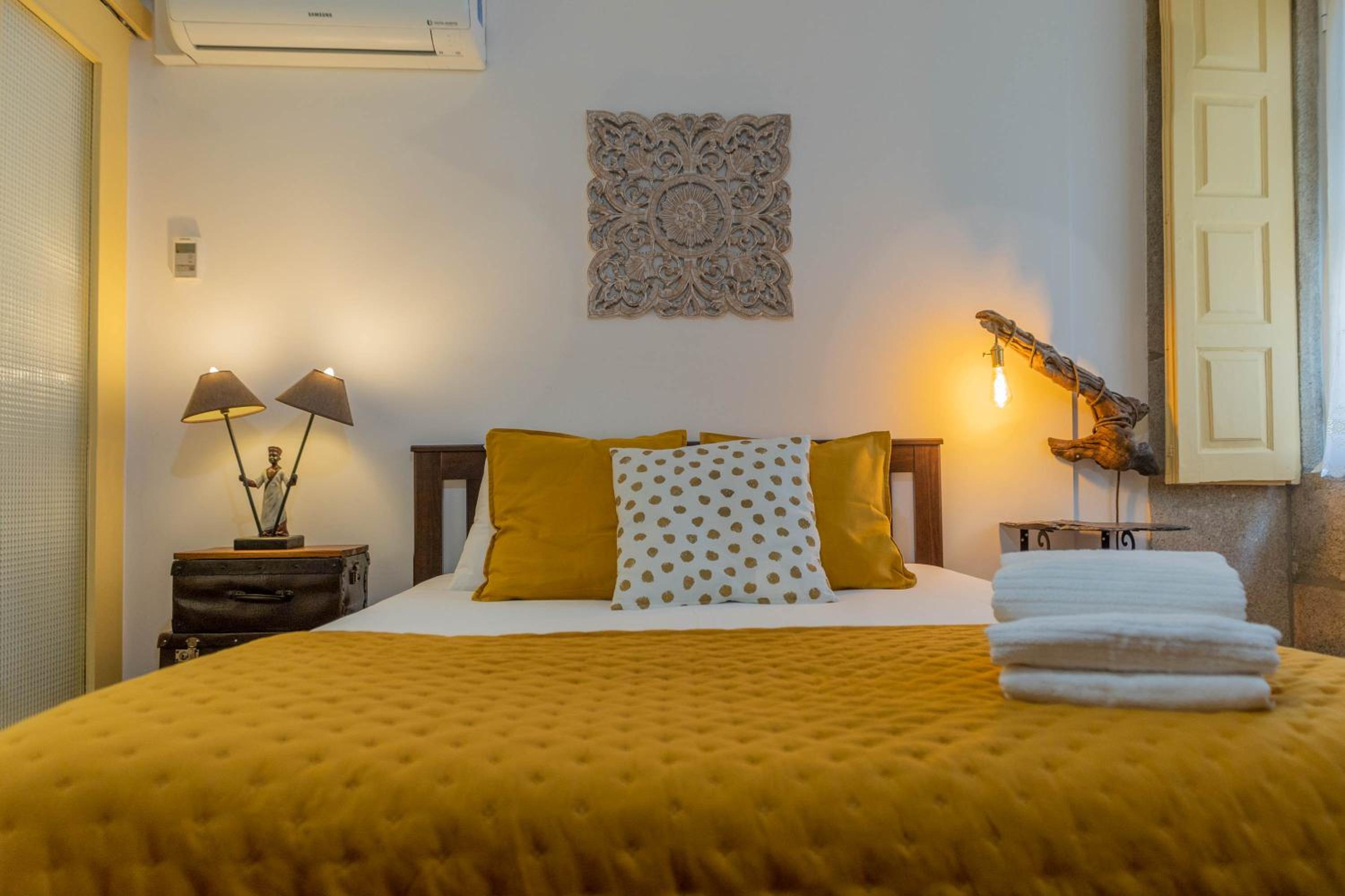 Superior King Suite - Photo 6