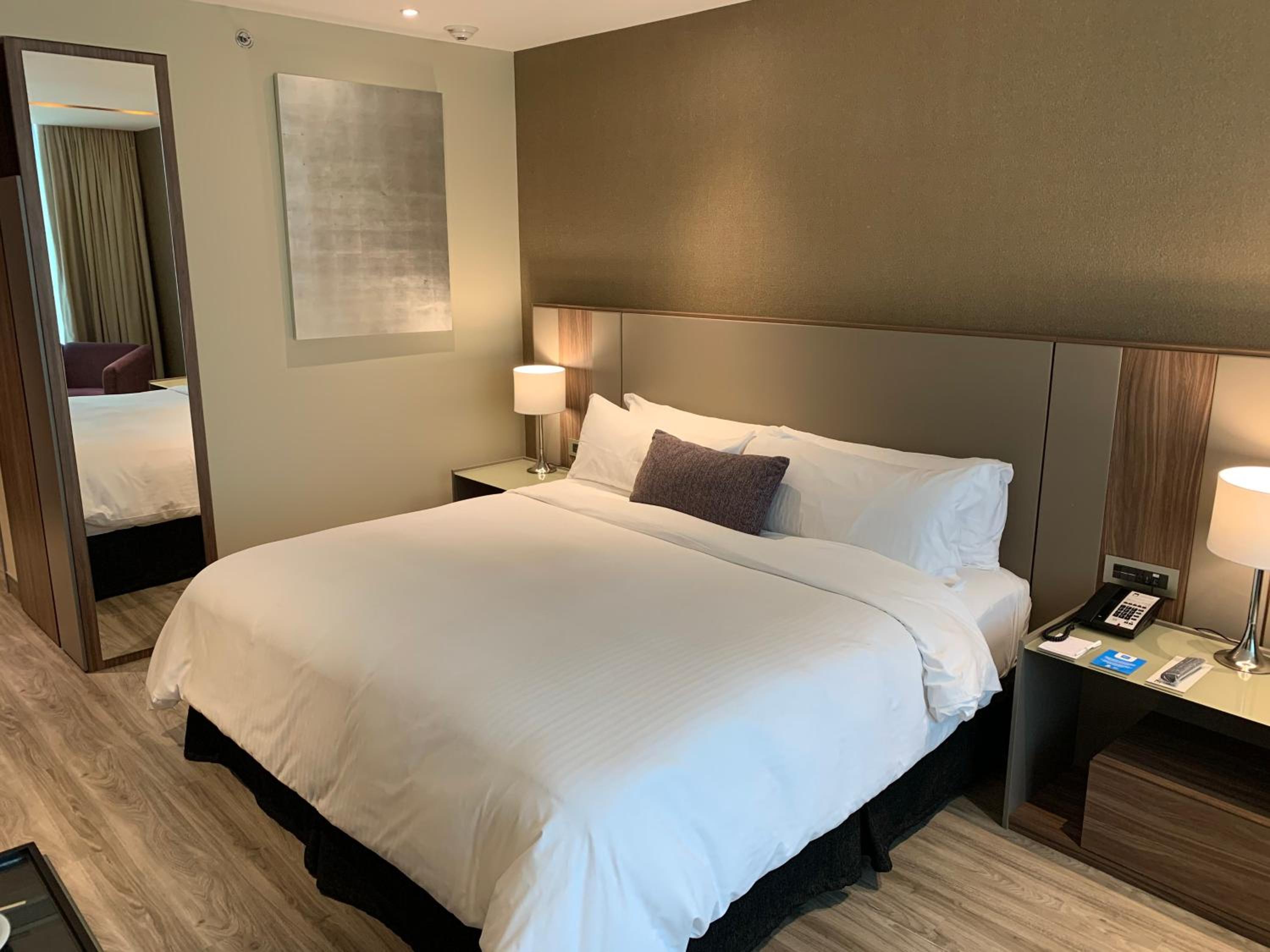 Available room