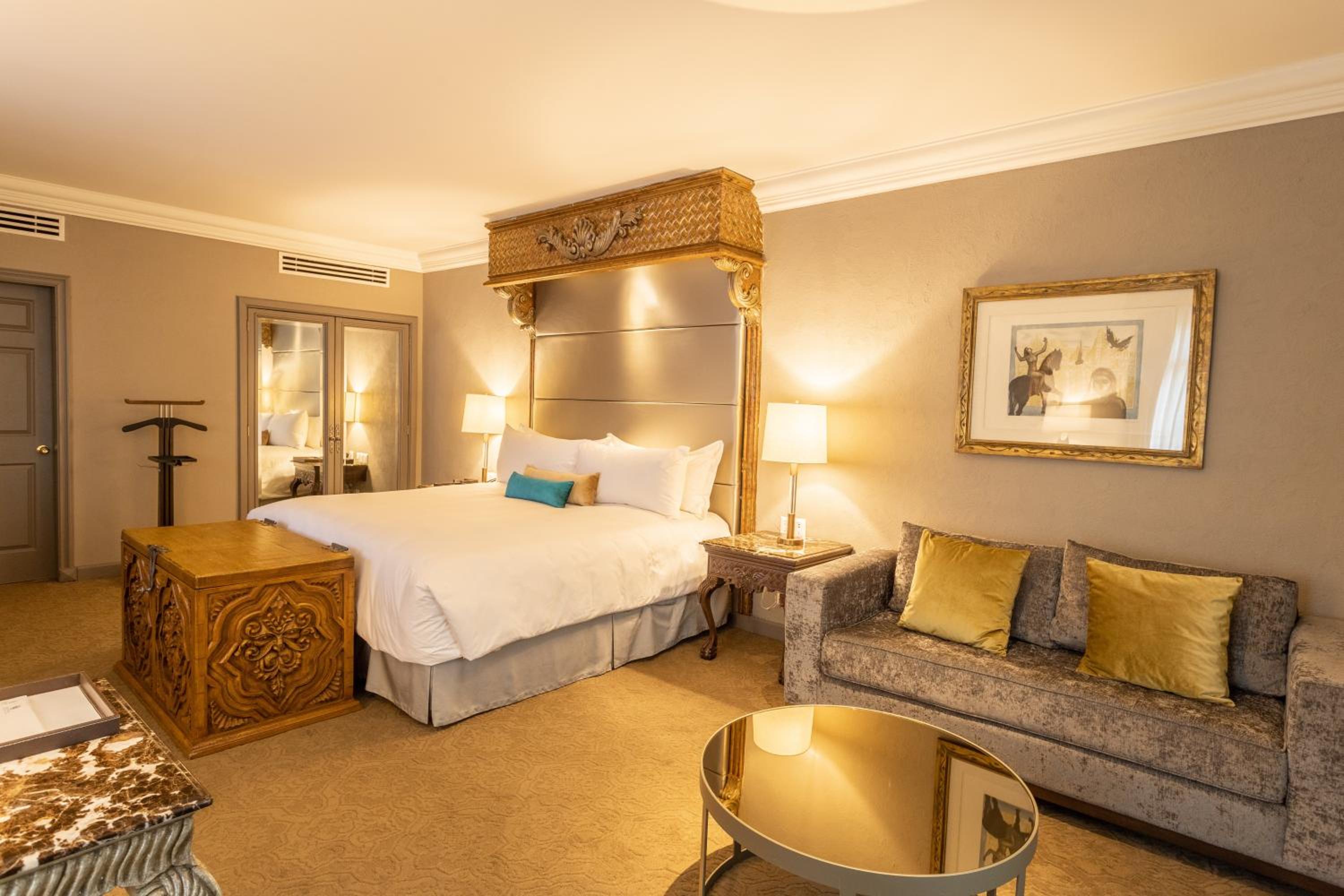 Governor Suite King - Photo 1