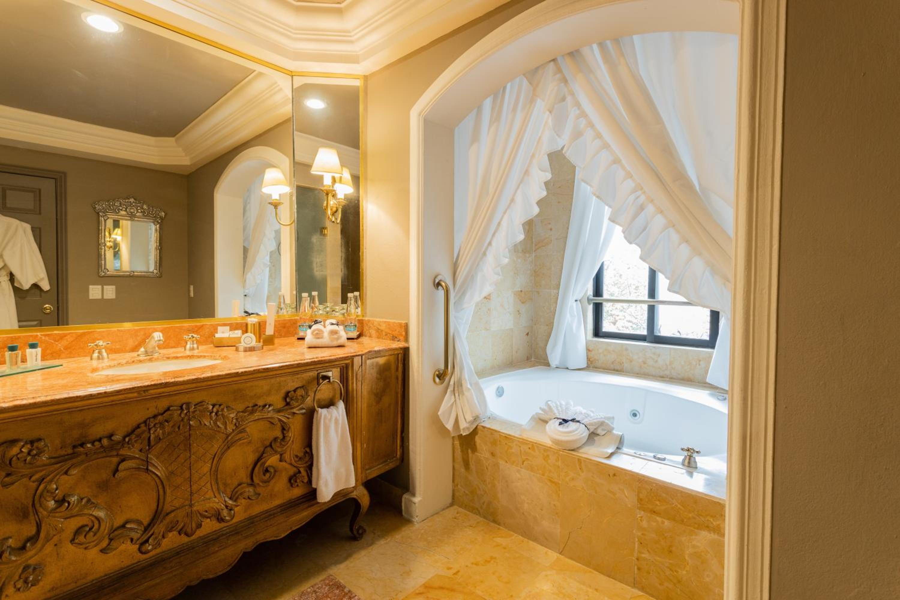 Governor Suite King - Photo 8