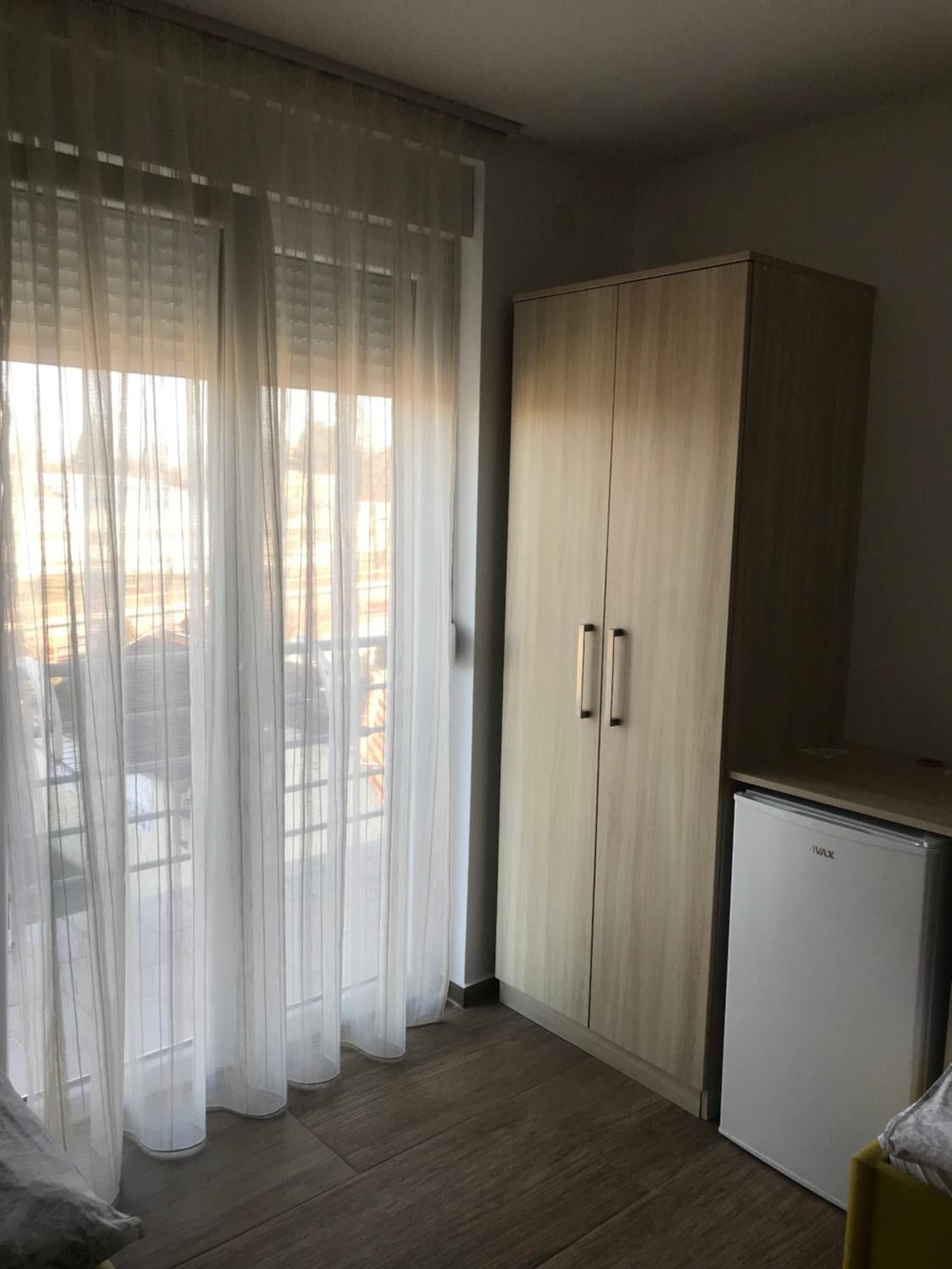 Triple Room With Shared Bathroom