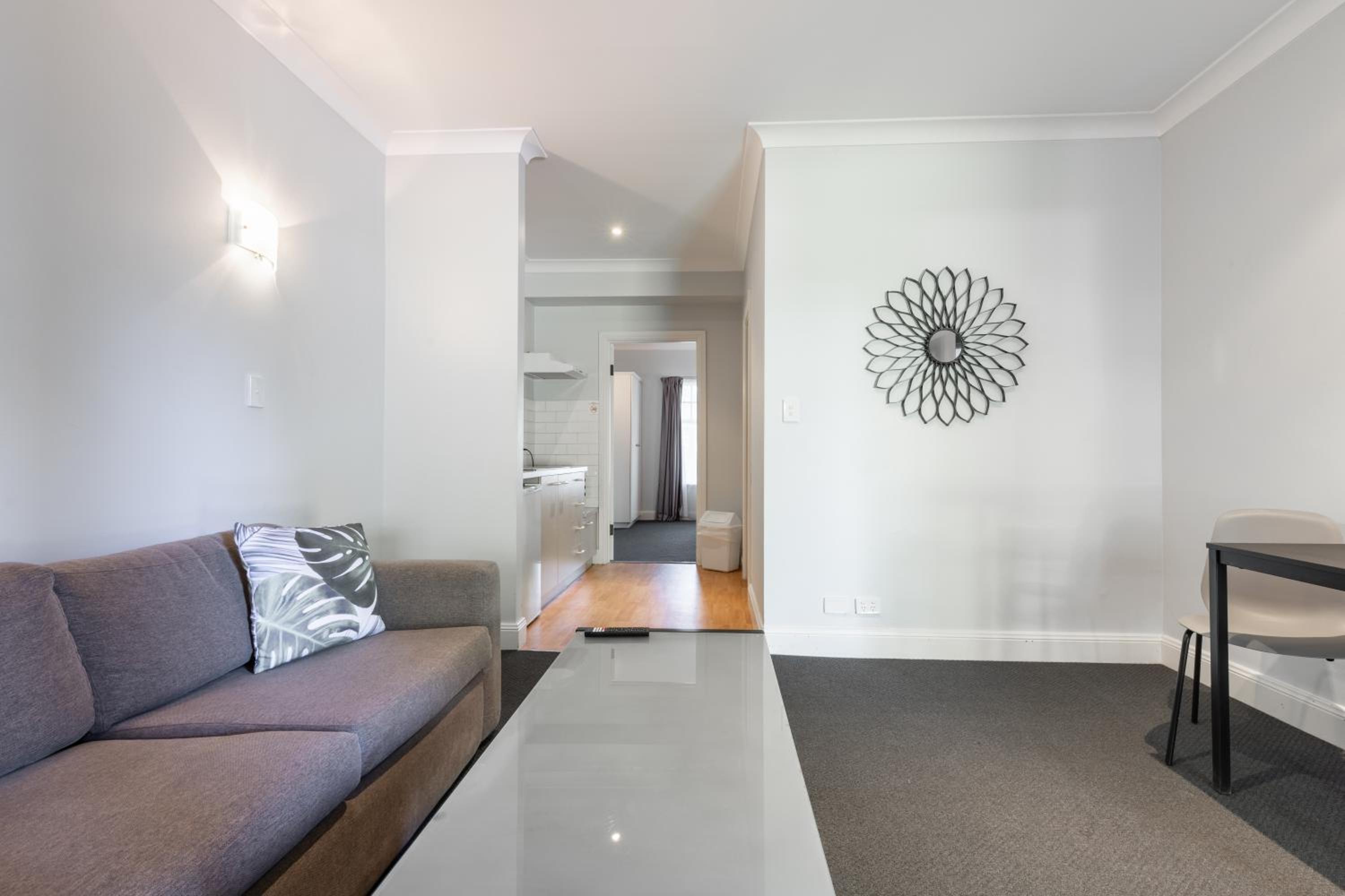 One-Bedroom Apartment - Photo 9