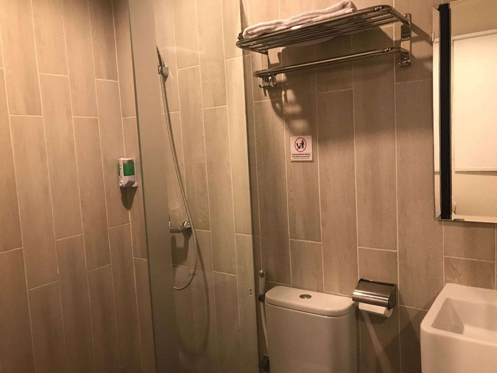 Single Room photo 3