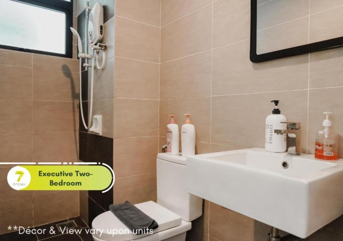 2-Bedroom Premium Suite with Balcony - Photo 1