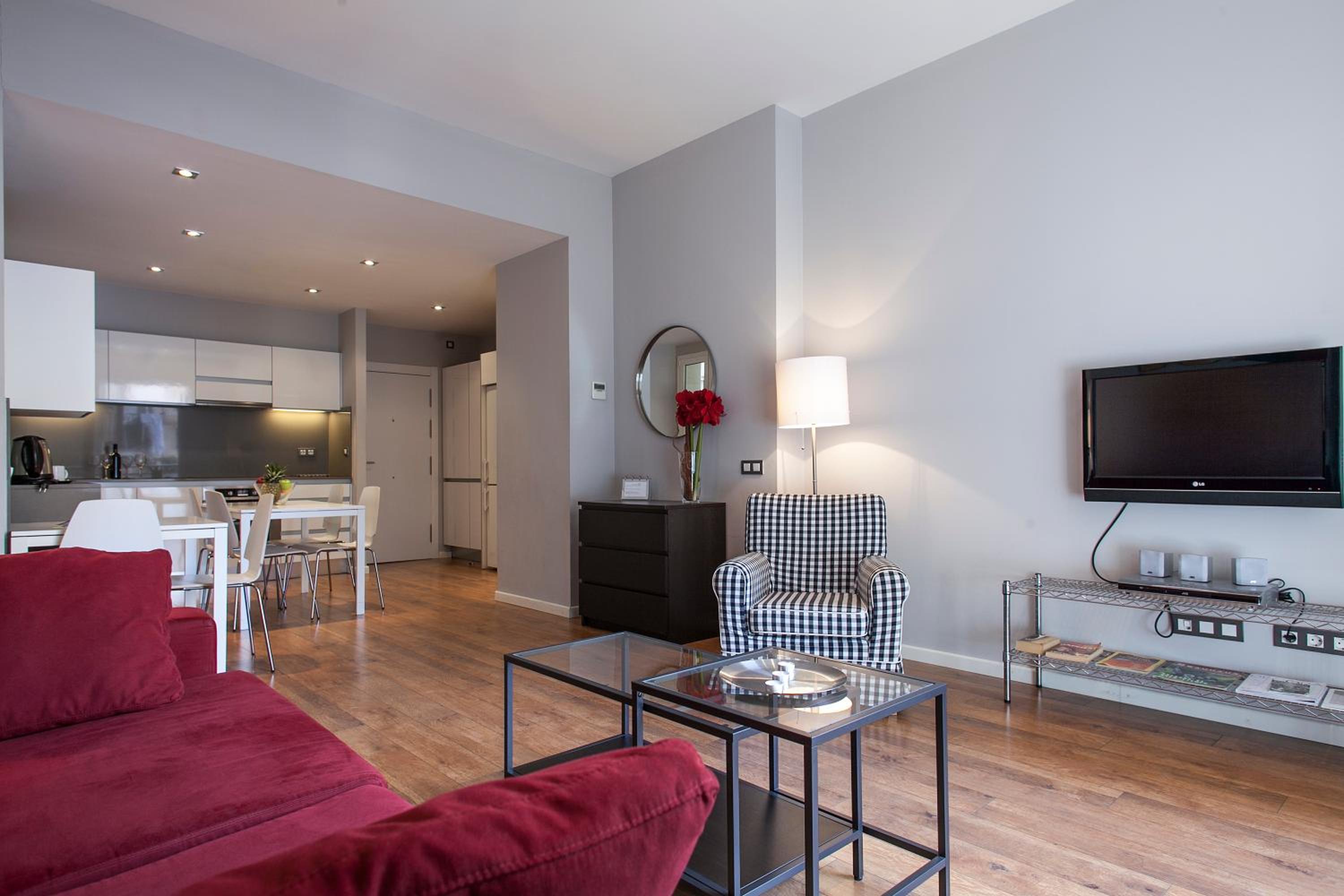 Two-Bedroom Apartment with Terrace photo 3