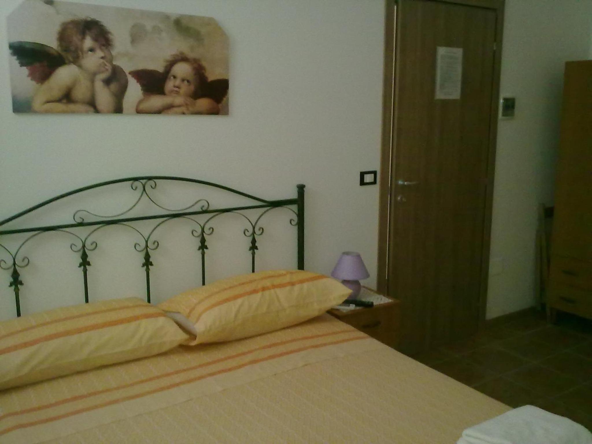 Basic Double Room photo 1