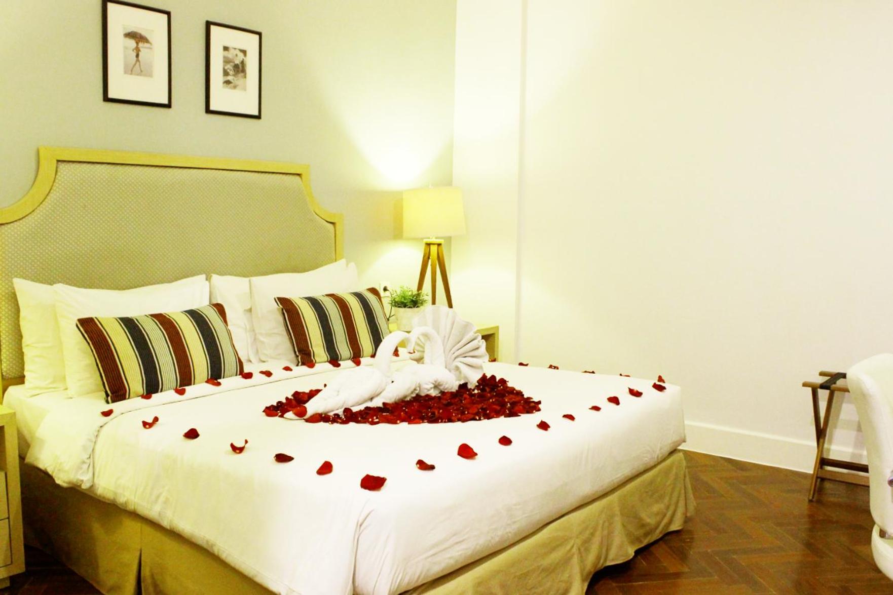 White Tree Suite