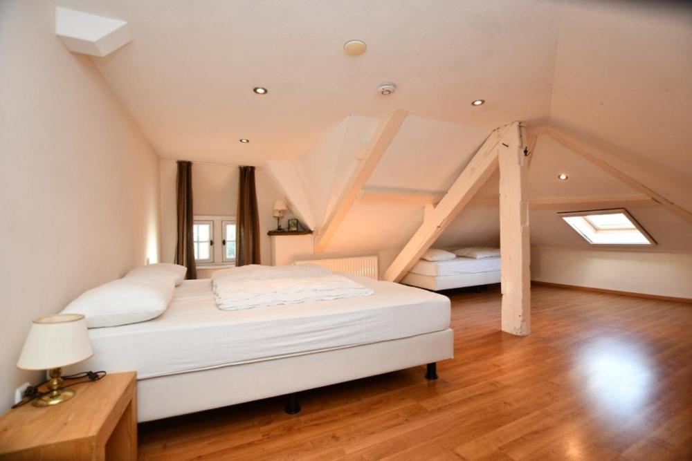Villa photo 1