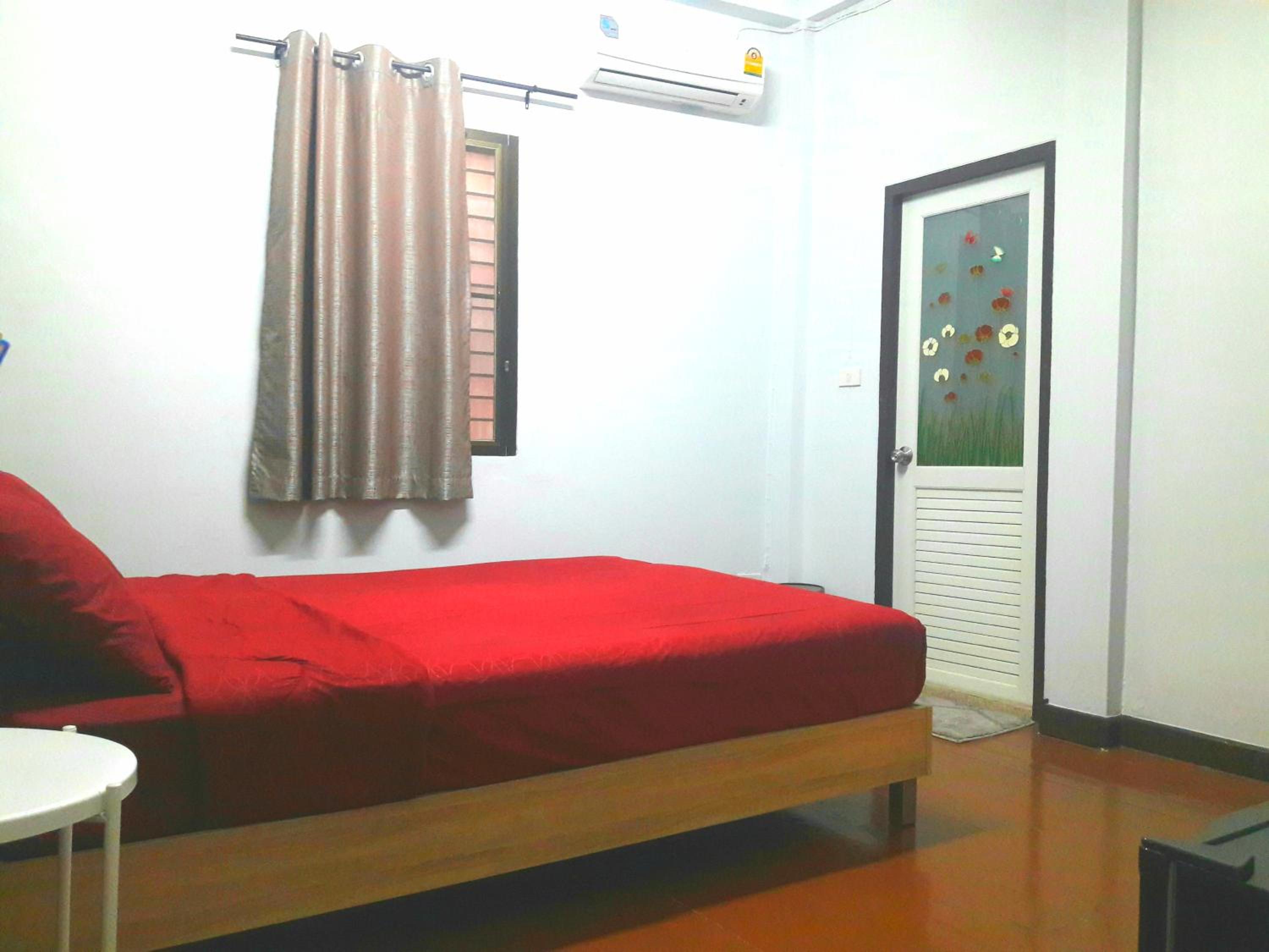 Economy Double Room photo 2