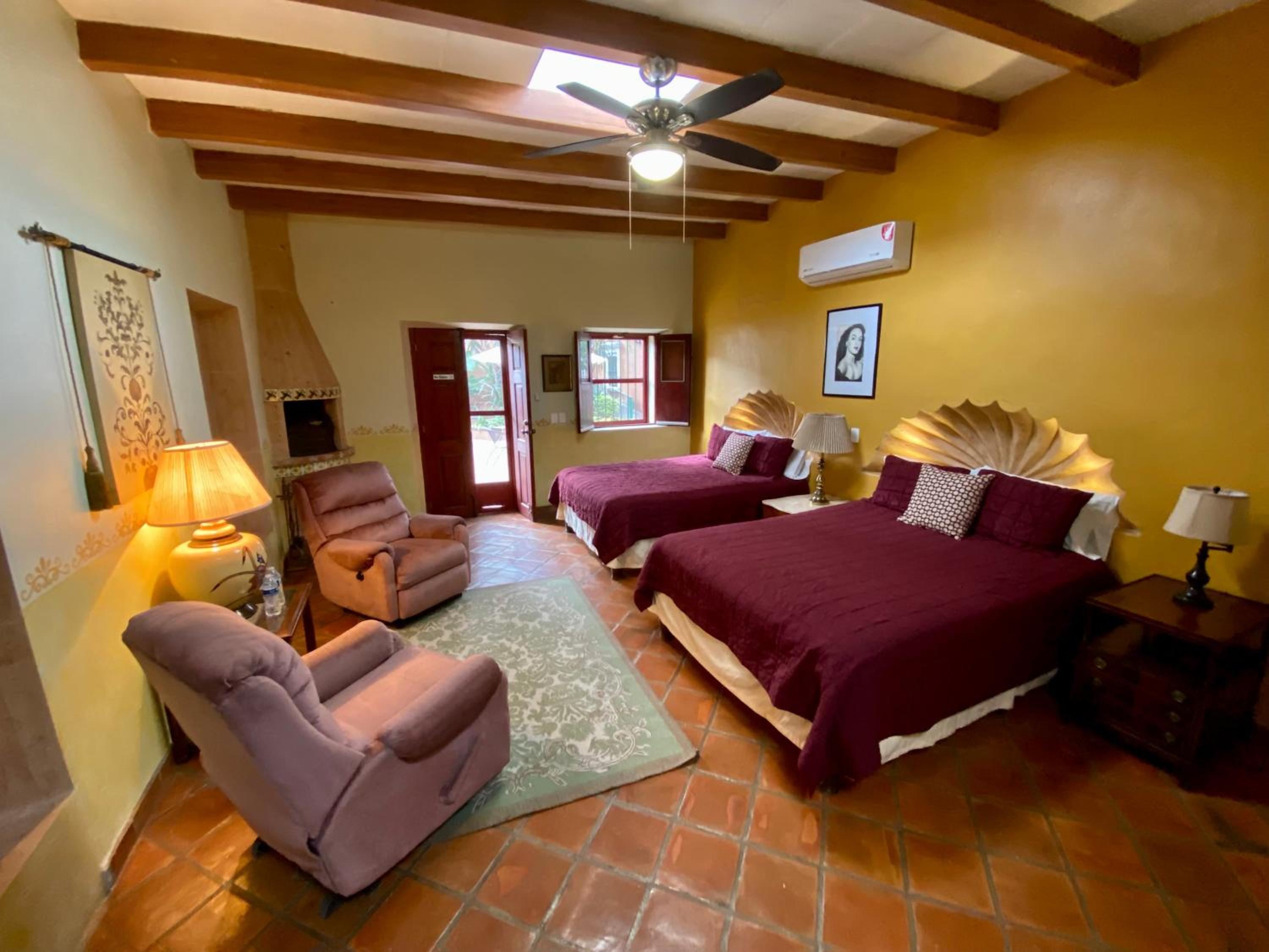 Deluxe Queen Room with Two Queen Beds - Photo 1