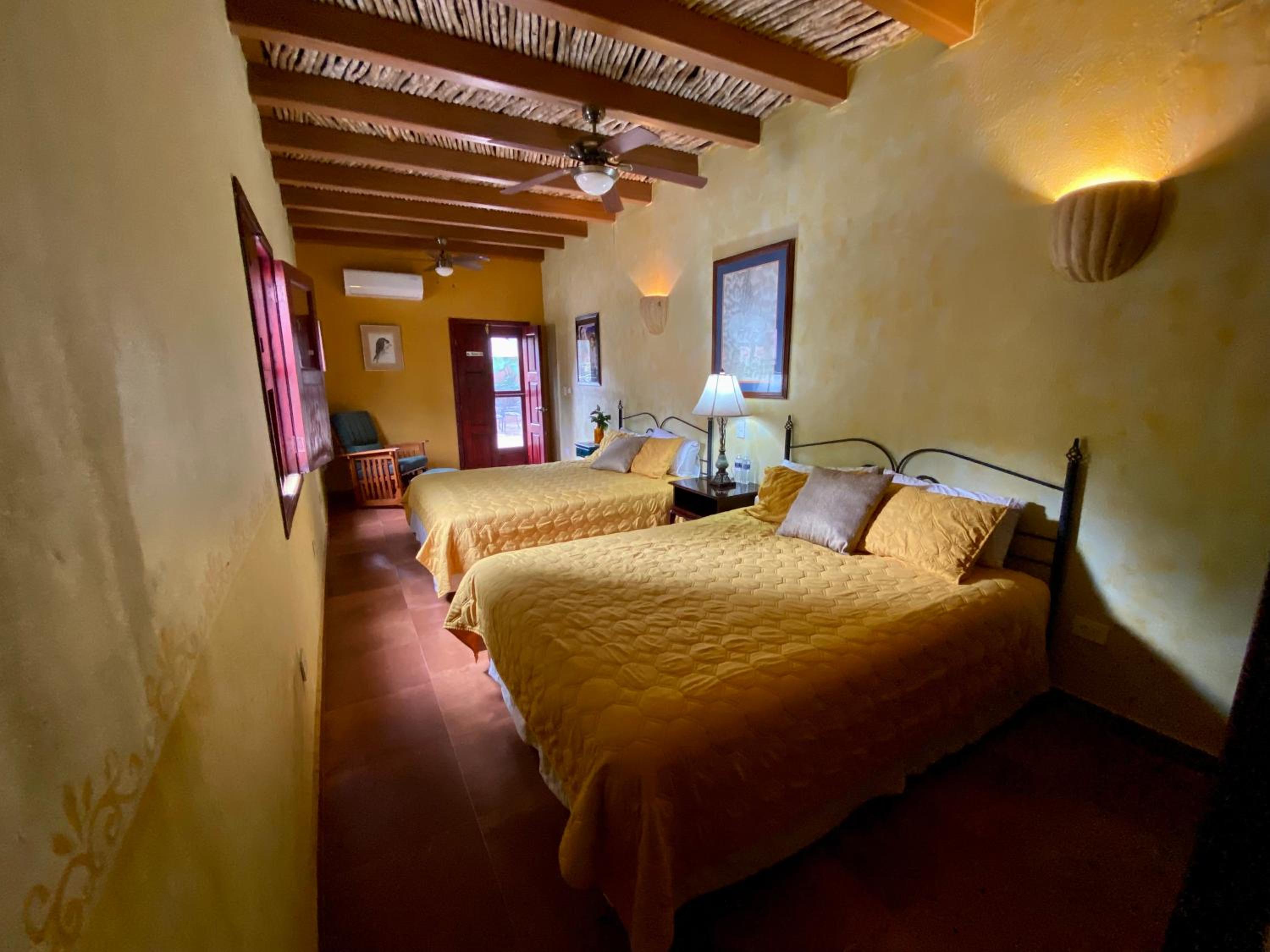 Twin Room with Pool View - Photo 1