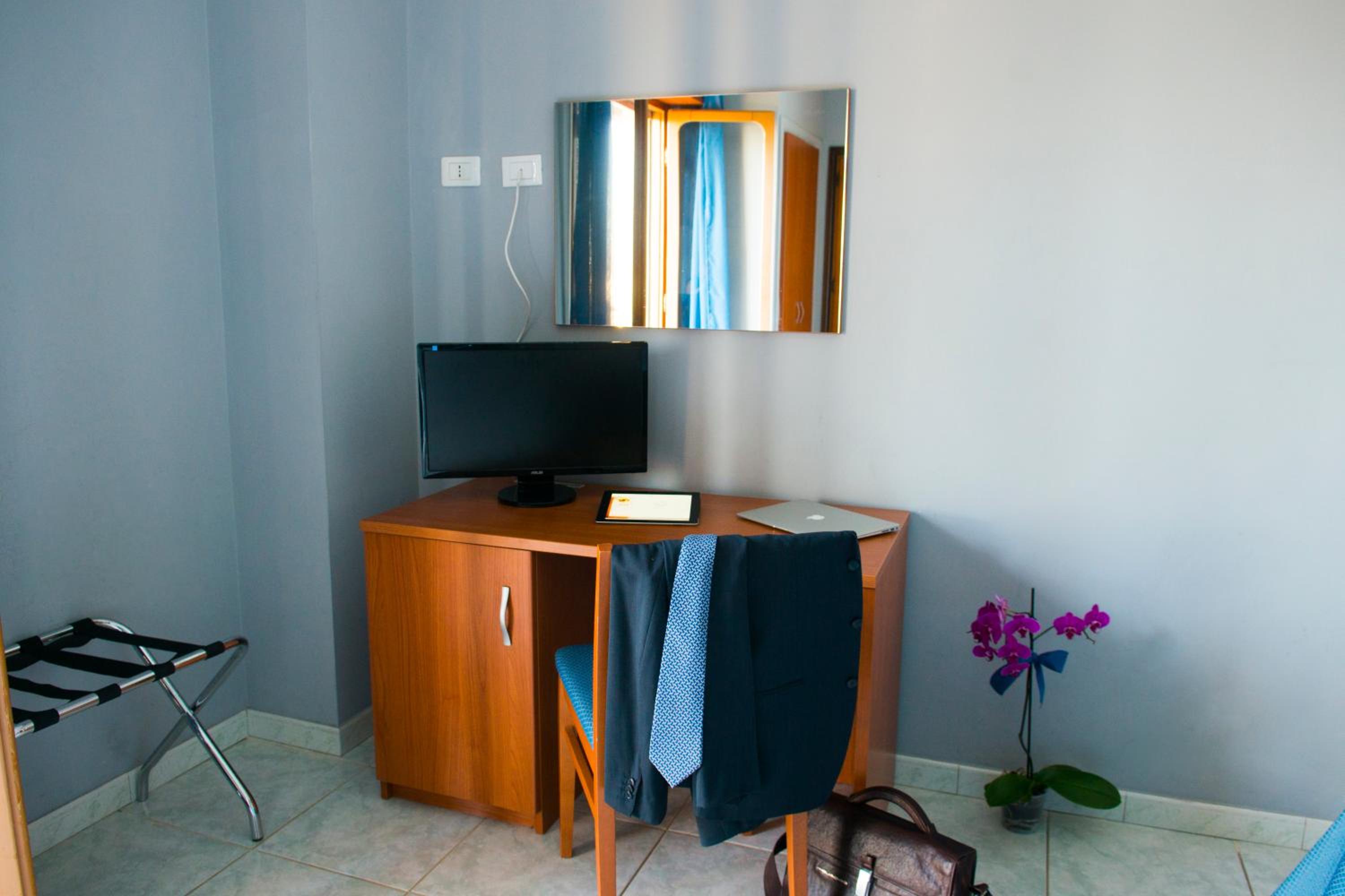 Triple Room - Photo 5