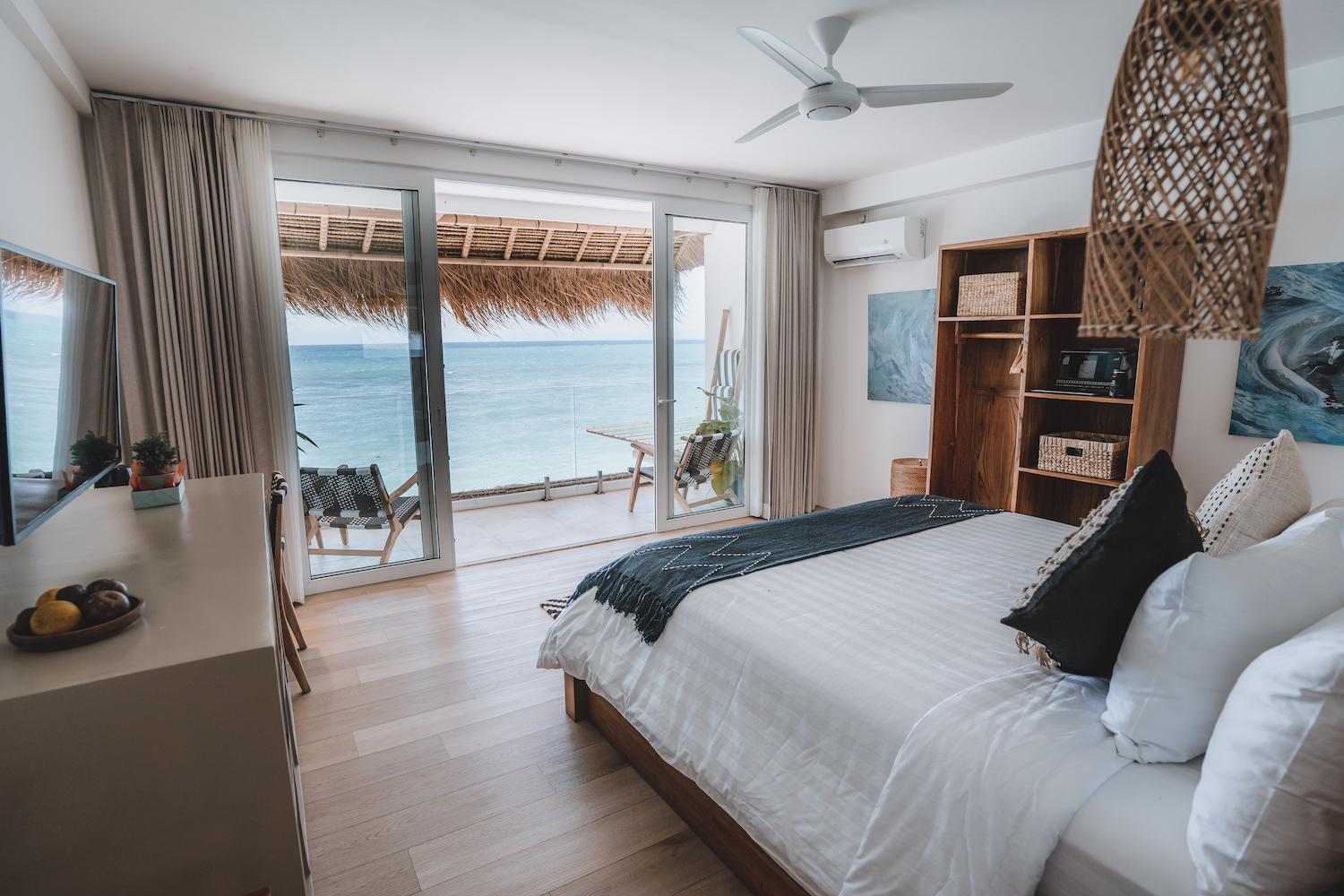 Deluxe Double Room With Balcony And Sea View