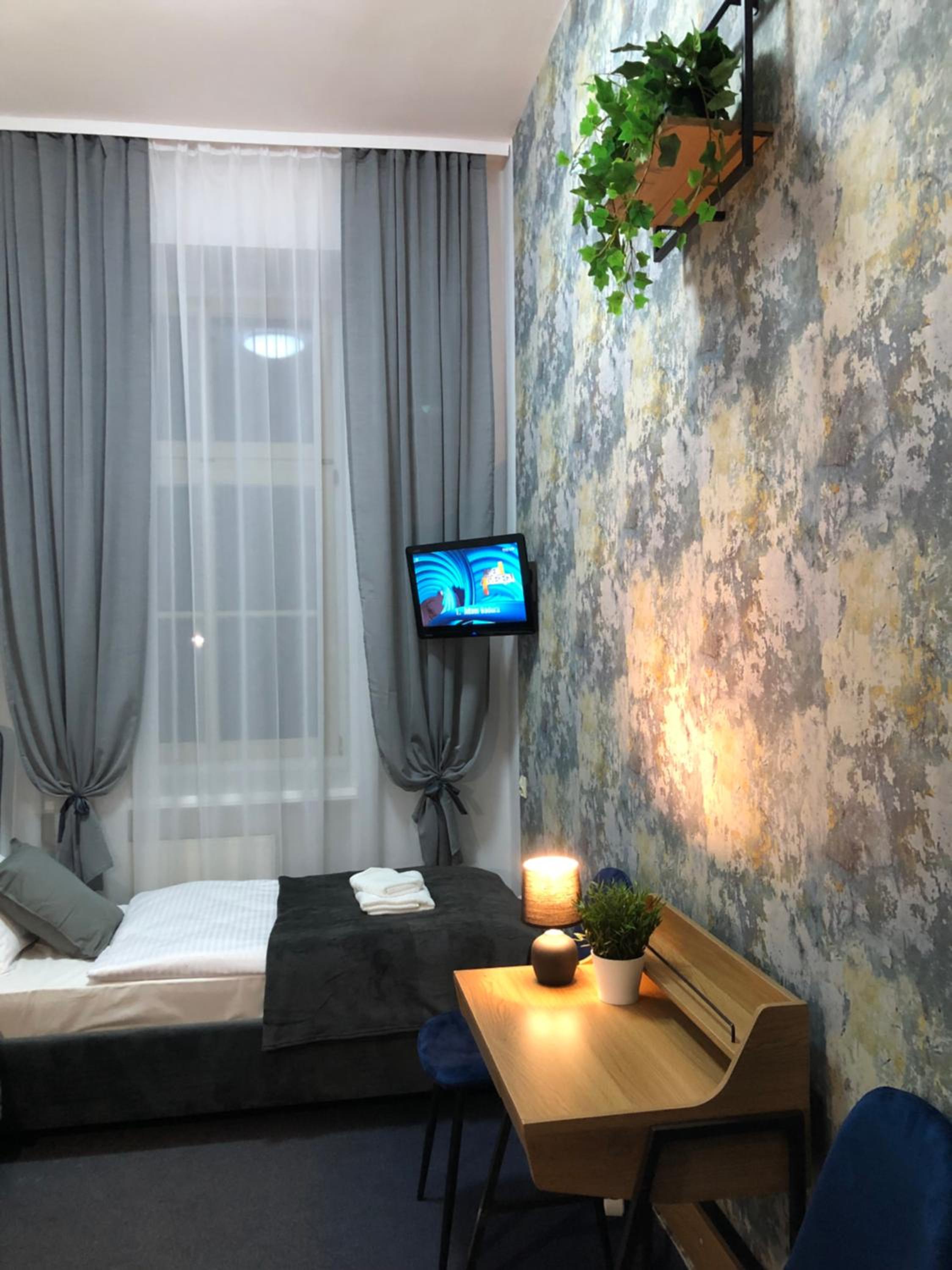 Standard Twin Room photo 2