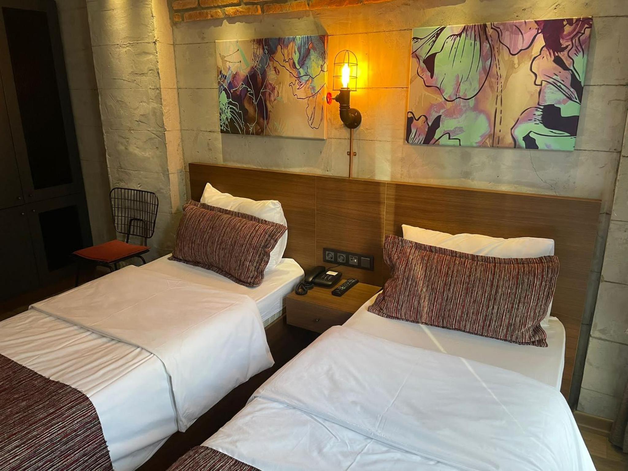 Standard Twin Room photo 1