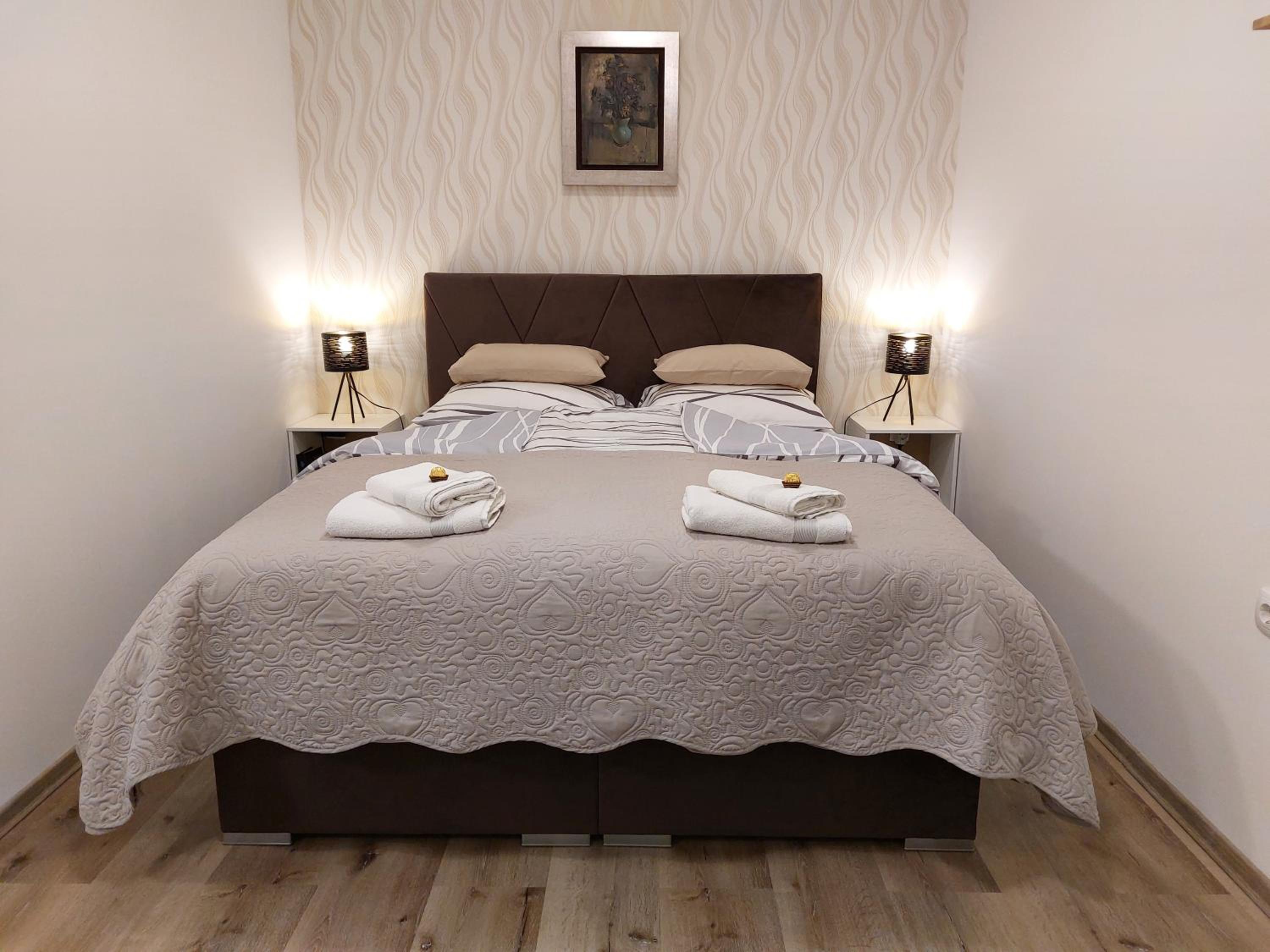 Apartment with Terrace photo 2