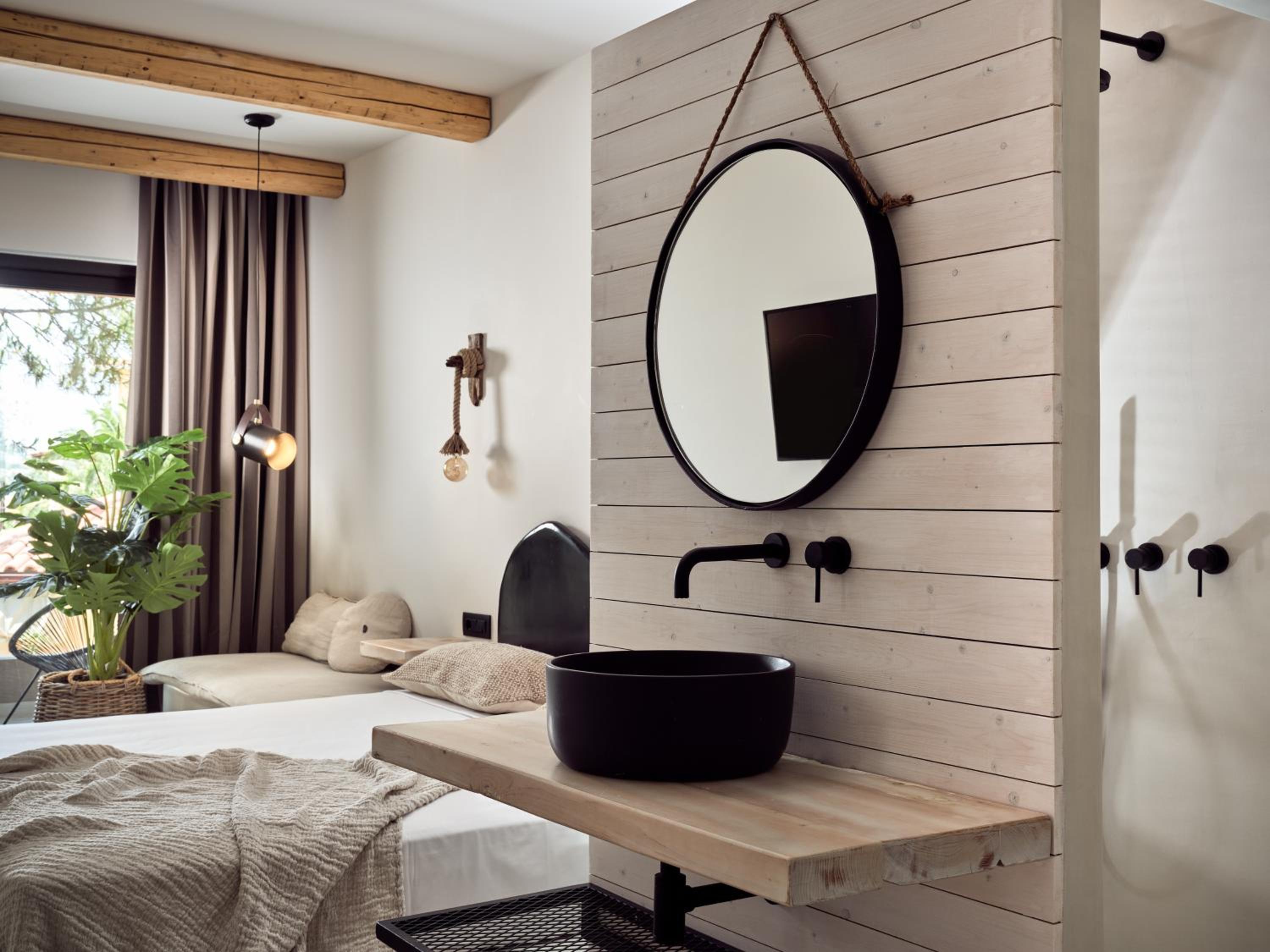 Executive Room with Landscape View - Photo 1