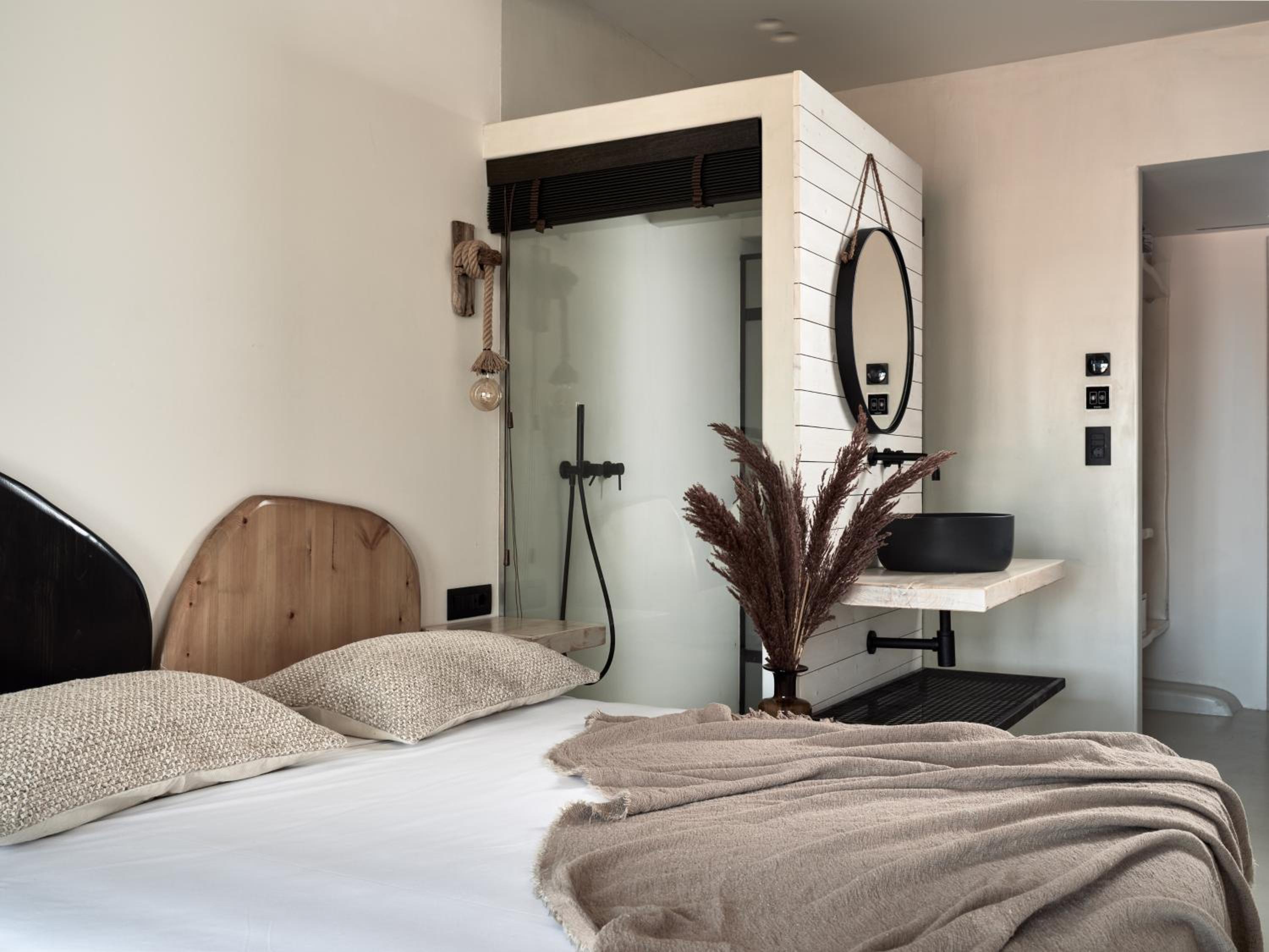 Executive Room with Landscape View - Photo 9