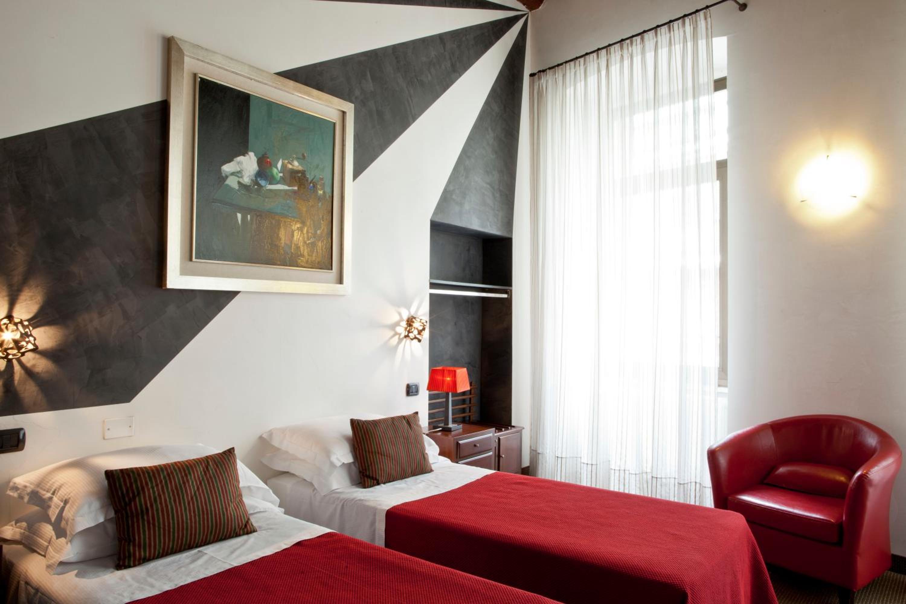 Superior Double Room - Photo 1