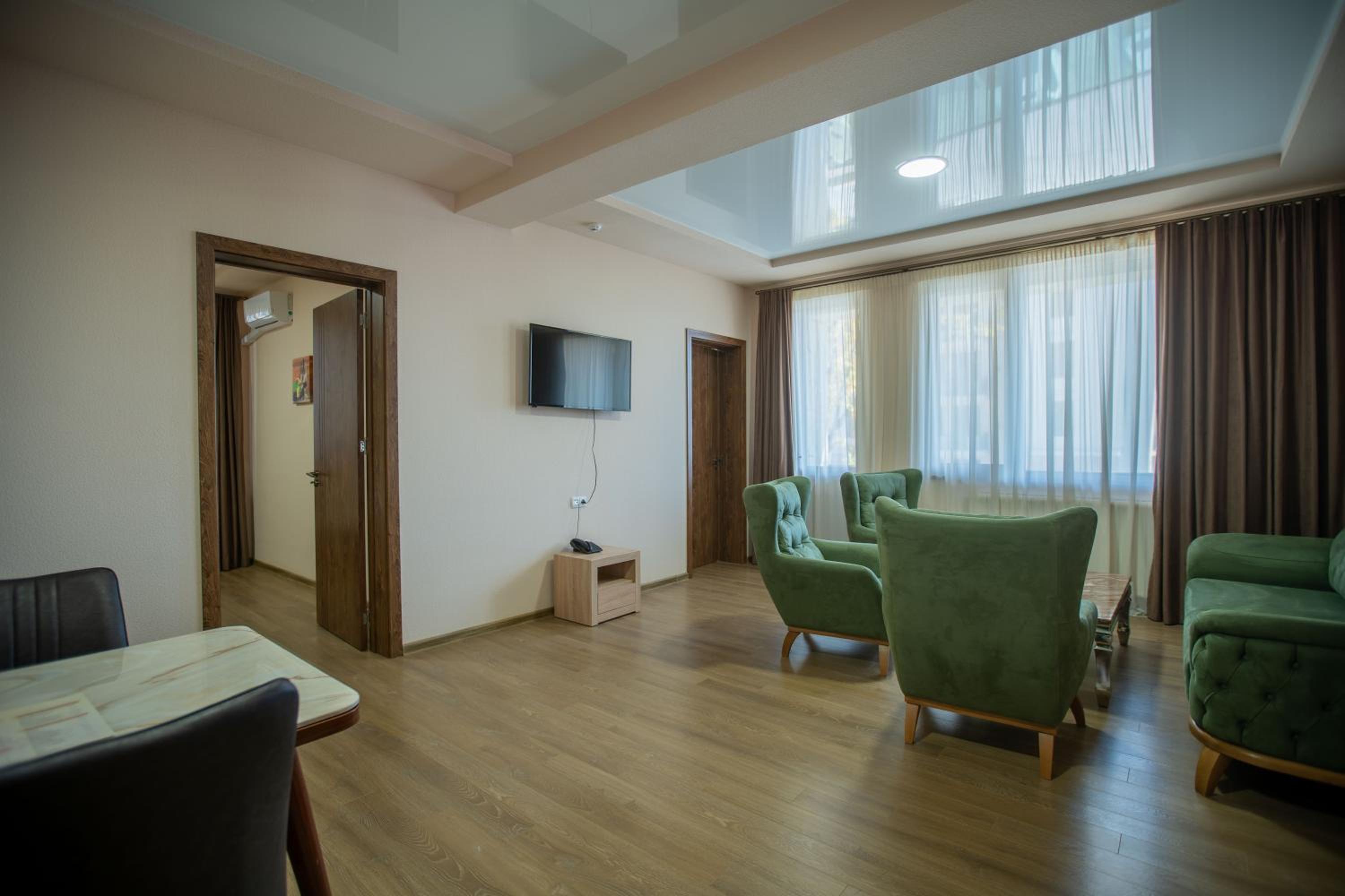 Presidential Suite