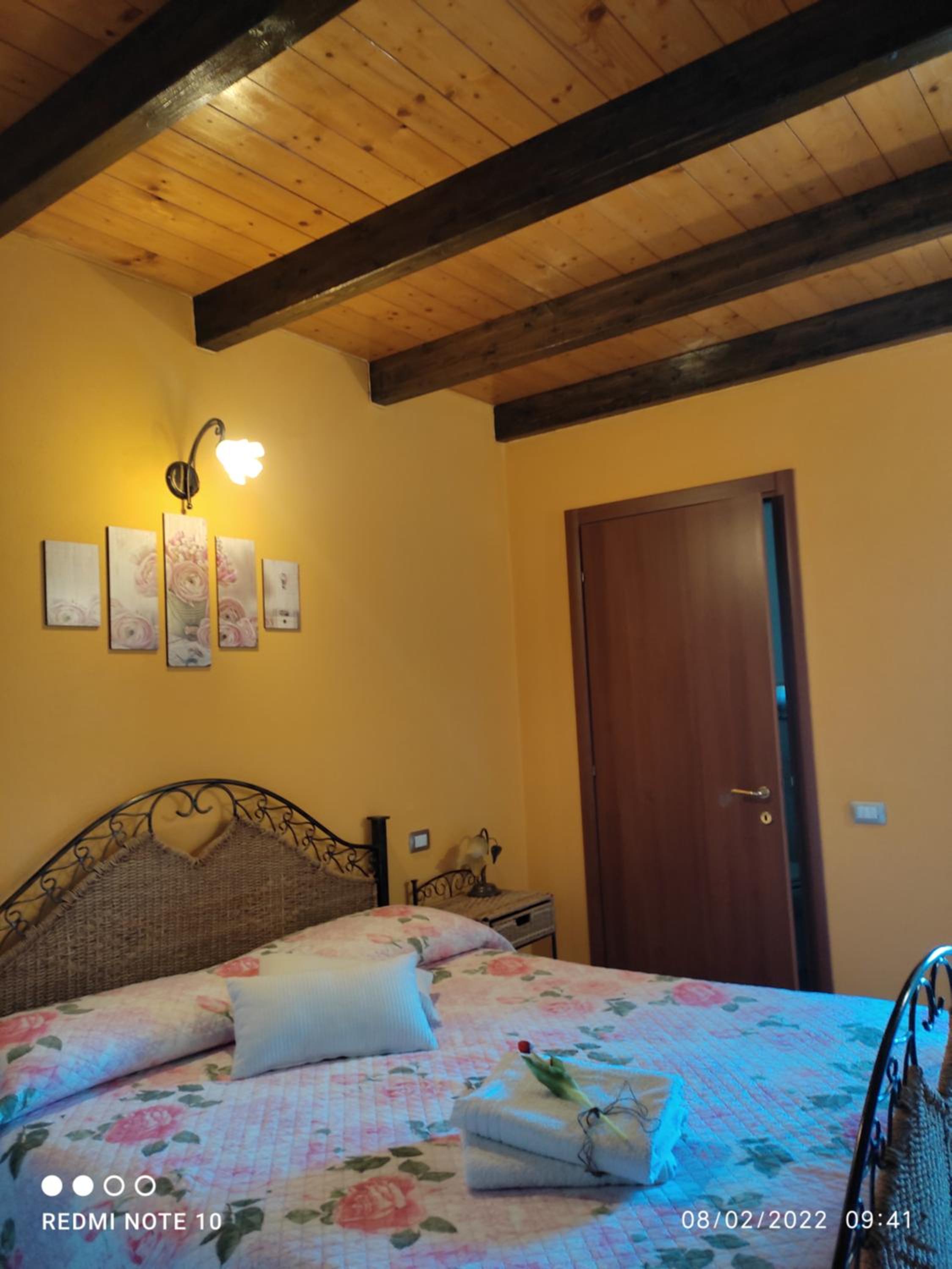 Deluxe Double Room with Balcony photo 3