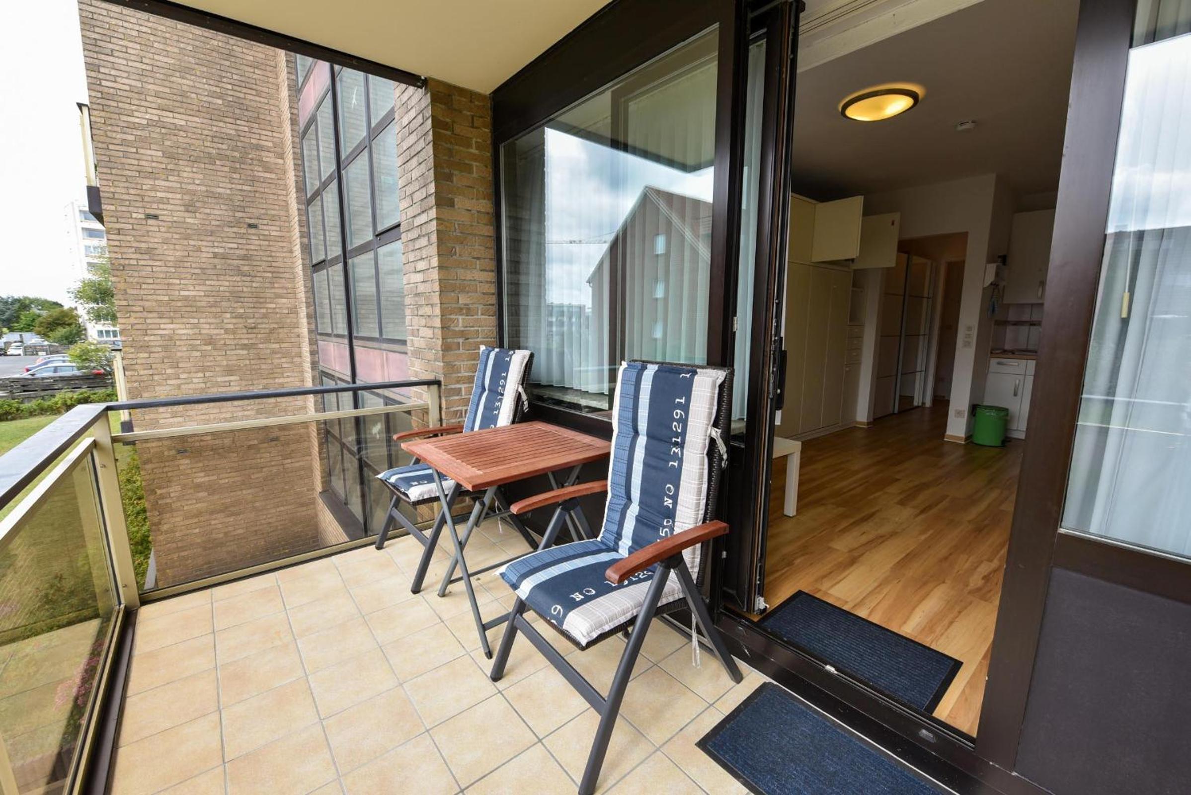 Apartment With Balcony photo 2