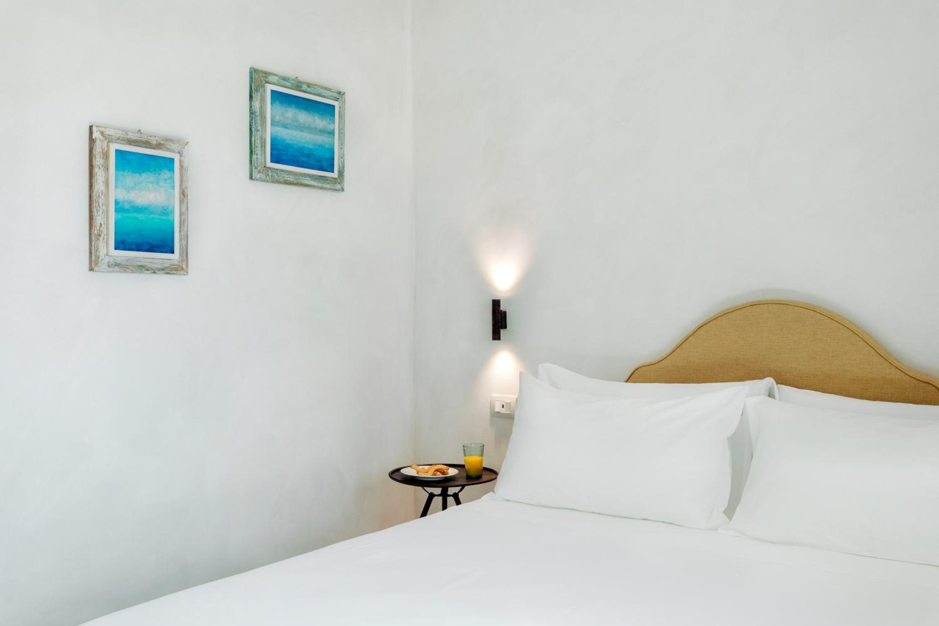 Double Room - Photo 3