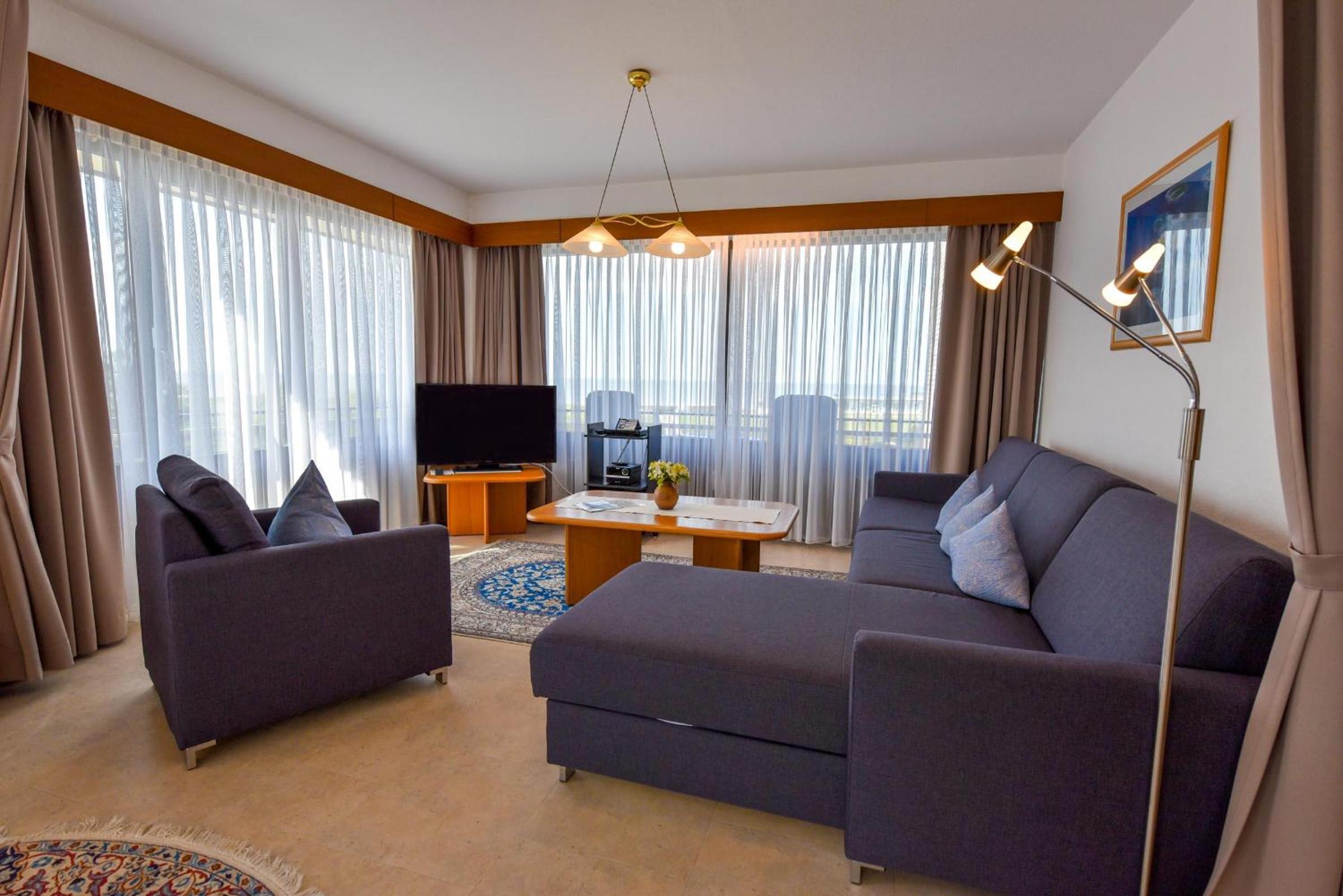 Apartment with Sea View photo 2