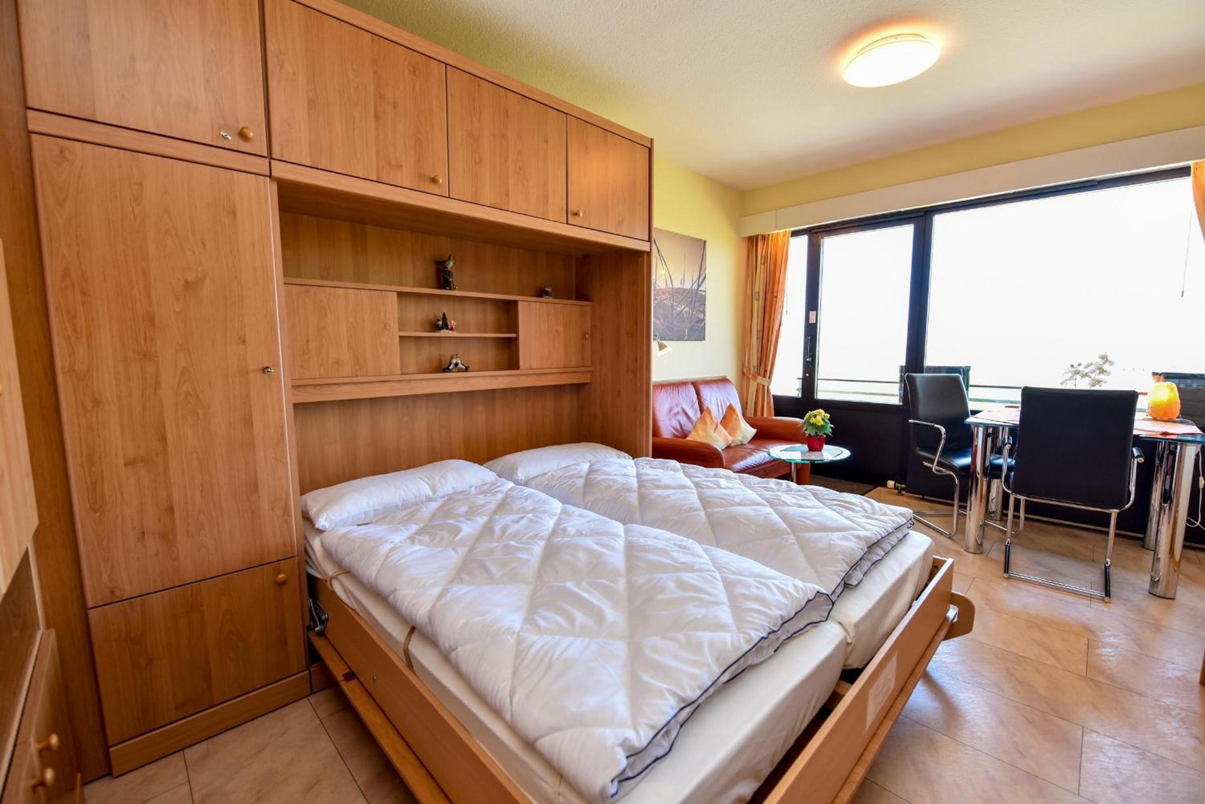 Apartment with Sea View photo 2