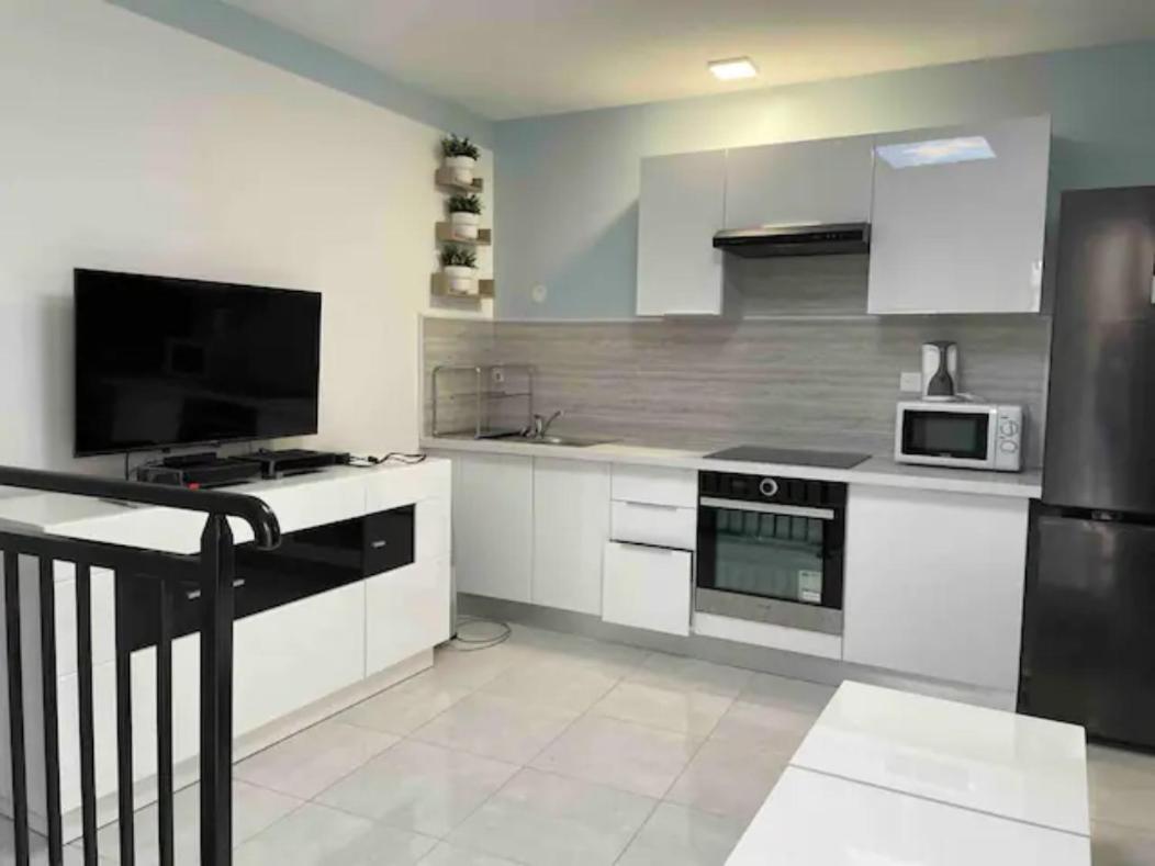 Two-Bedroom Apartment - Photo 1