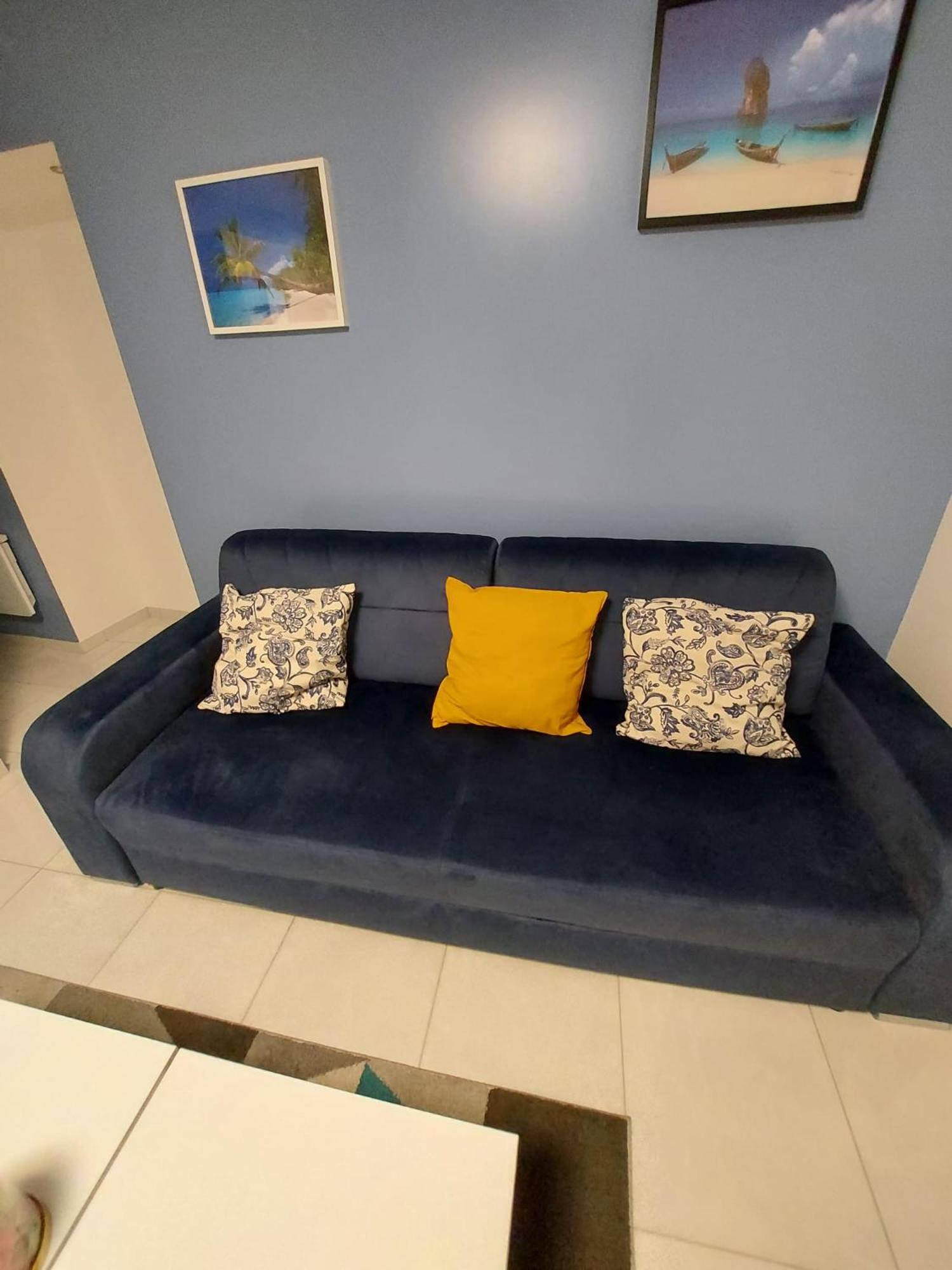 Two-Bedroom Apartment - Photo 4