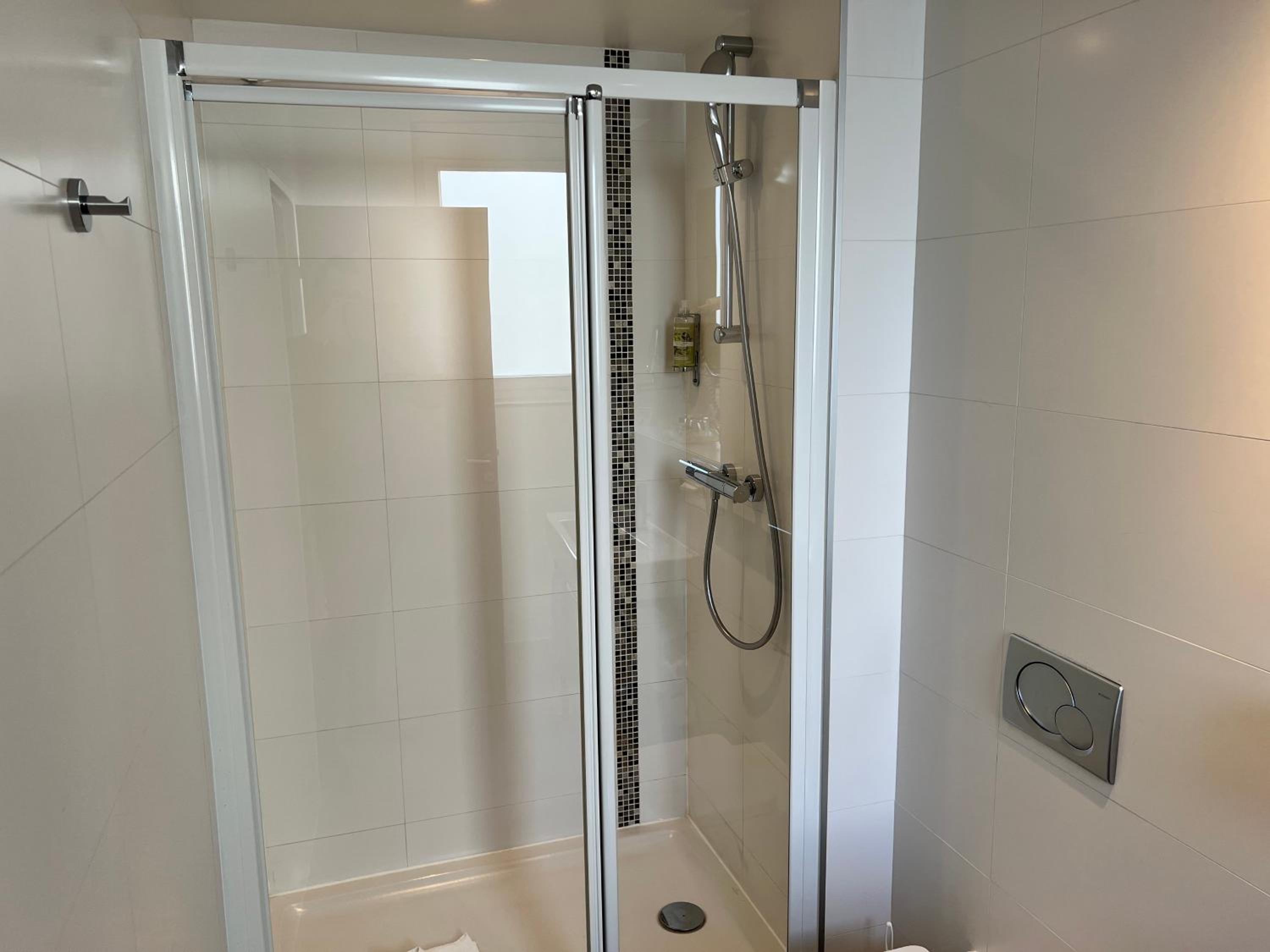 Available room