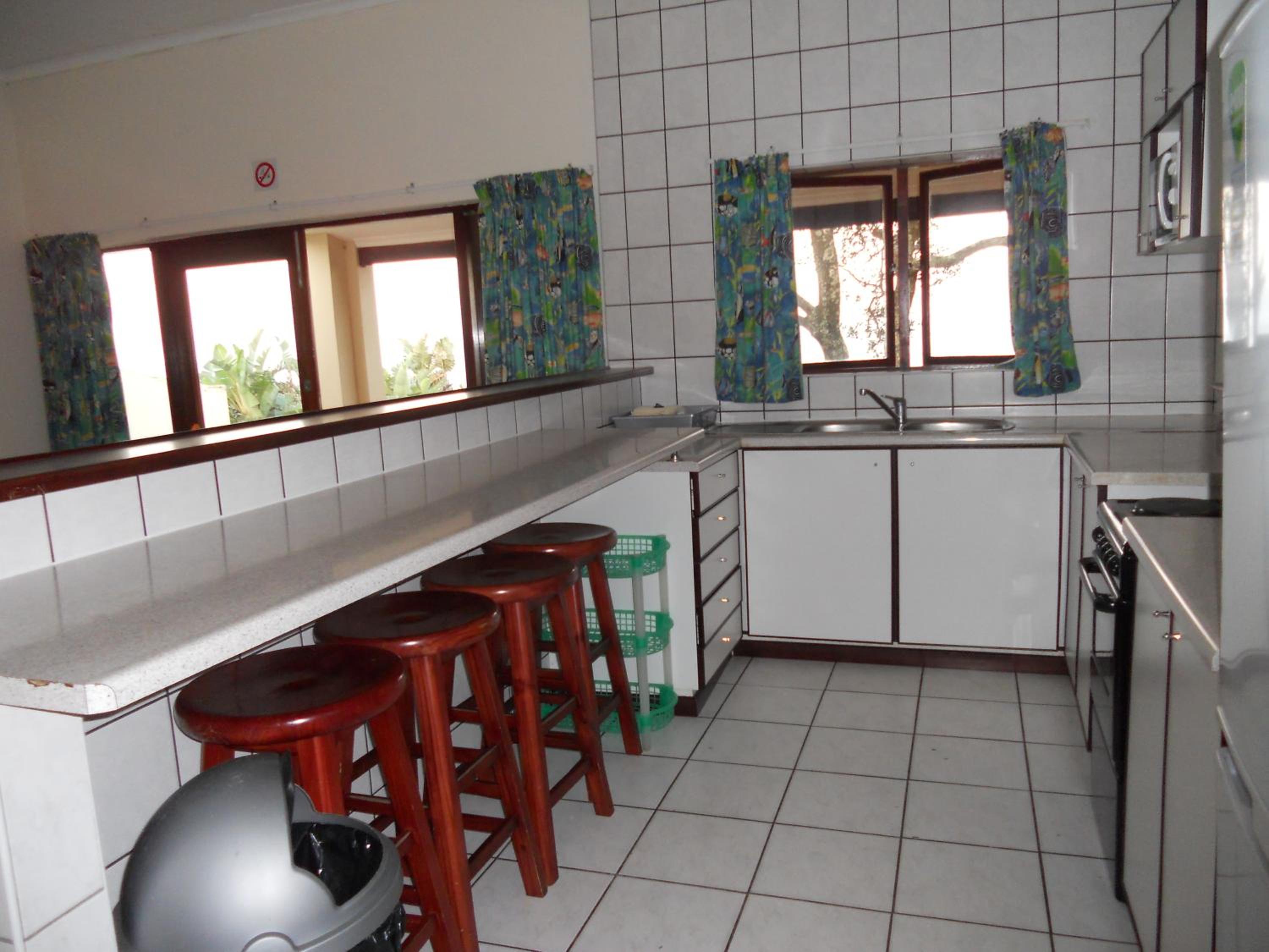 Chalet with Sea View (14 Adults) - Photo 4