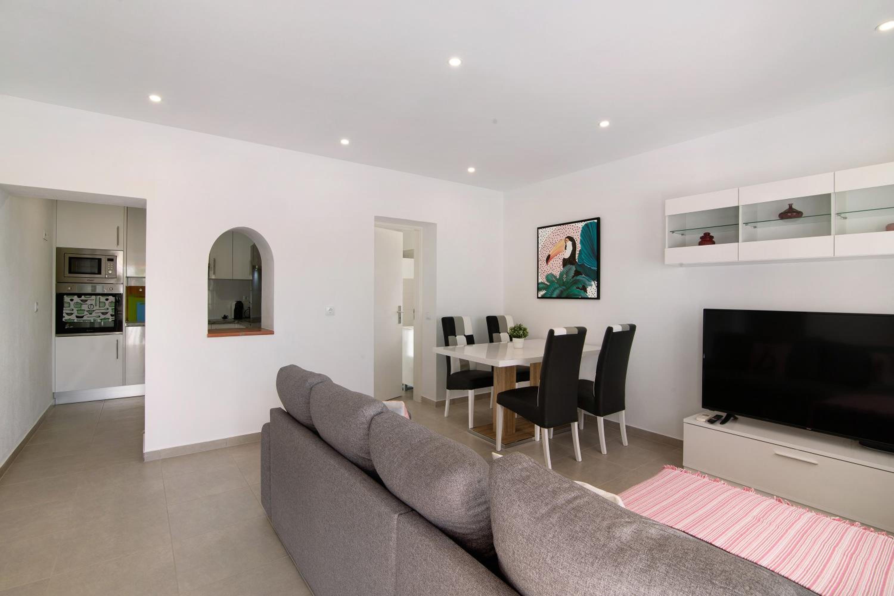 Two-Bedroom House photo 2