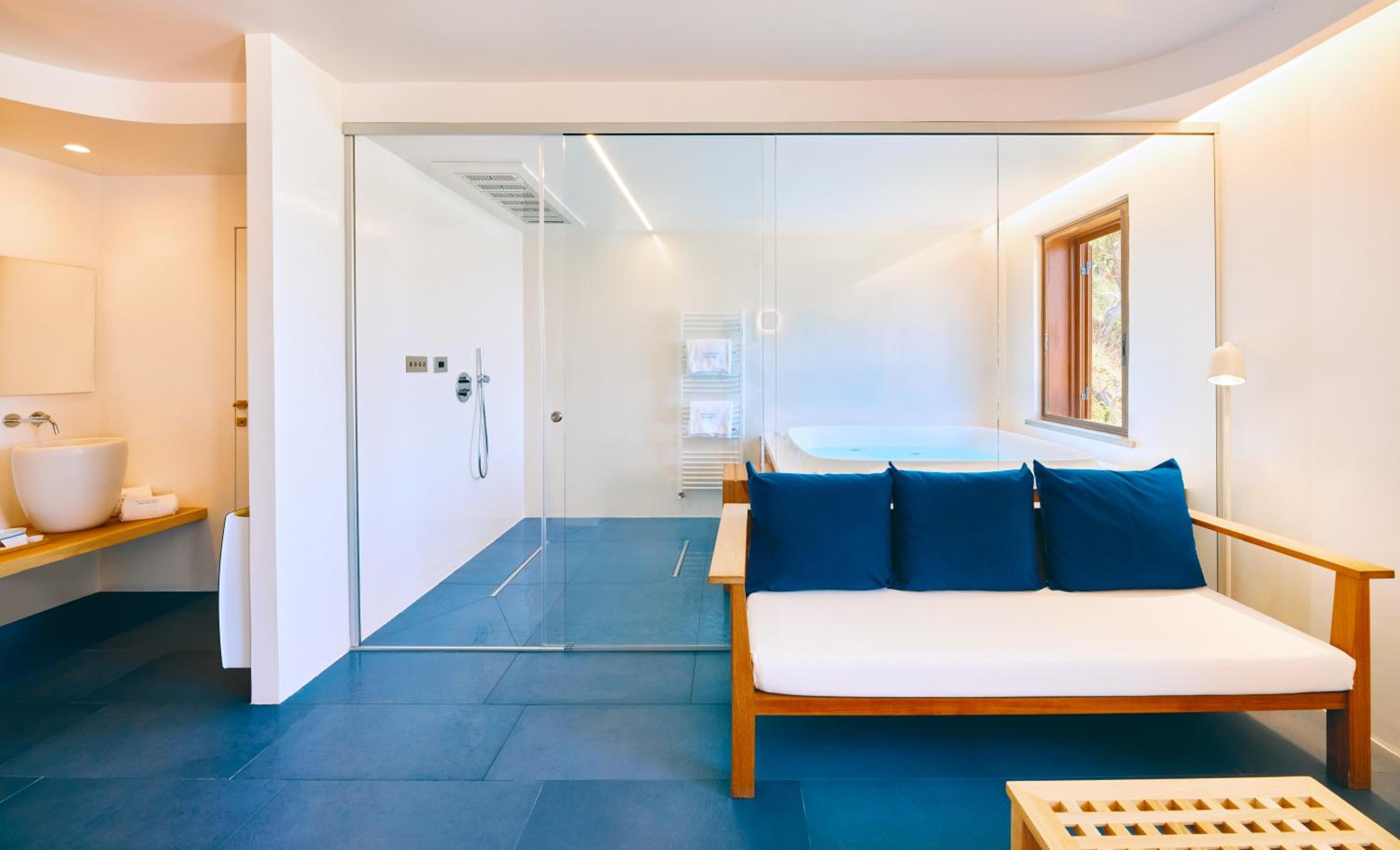 Deluxe Suite with Spa Bath - Spa Access photo 3