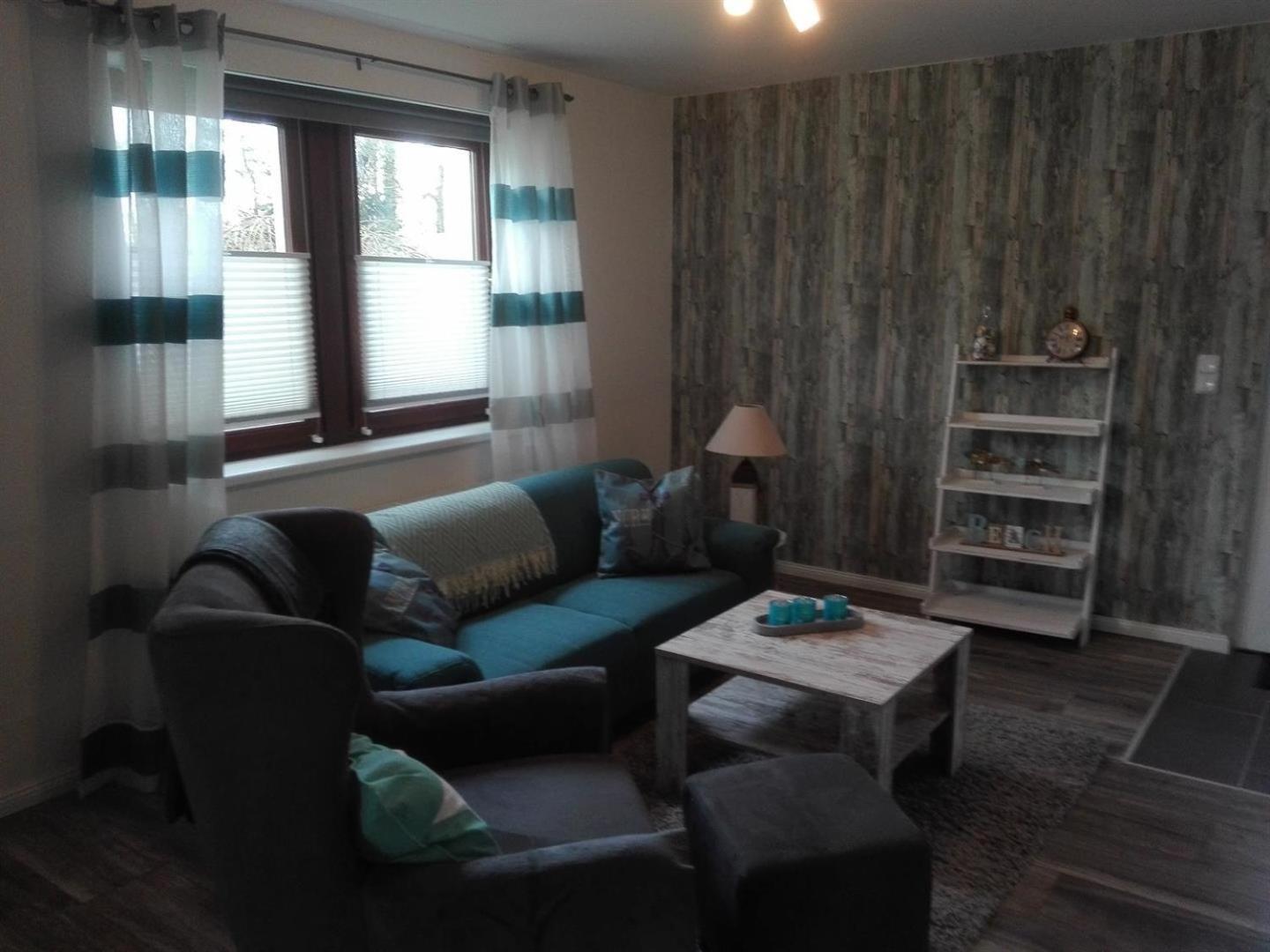 One-Bedroom Apartment with Shower photo 1