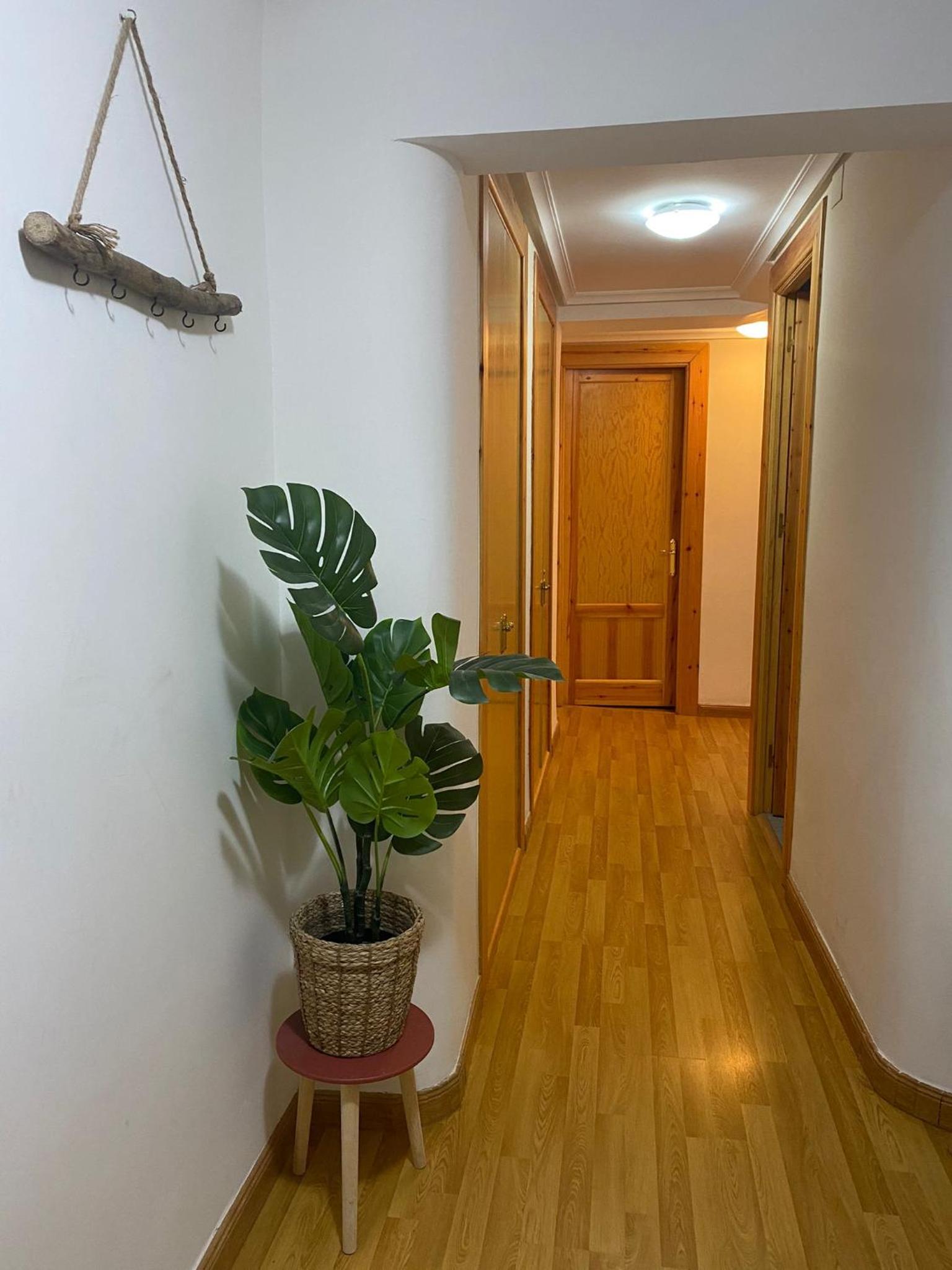 Two-Bedroom Apartment - Photo 16