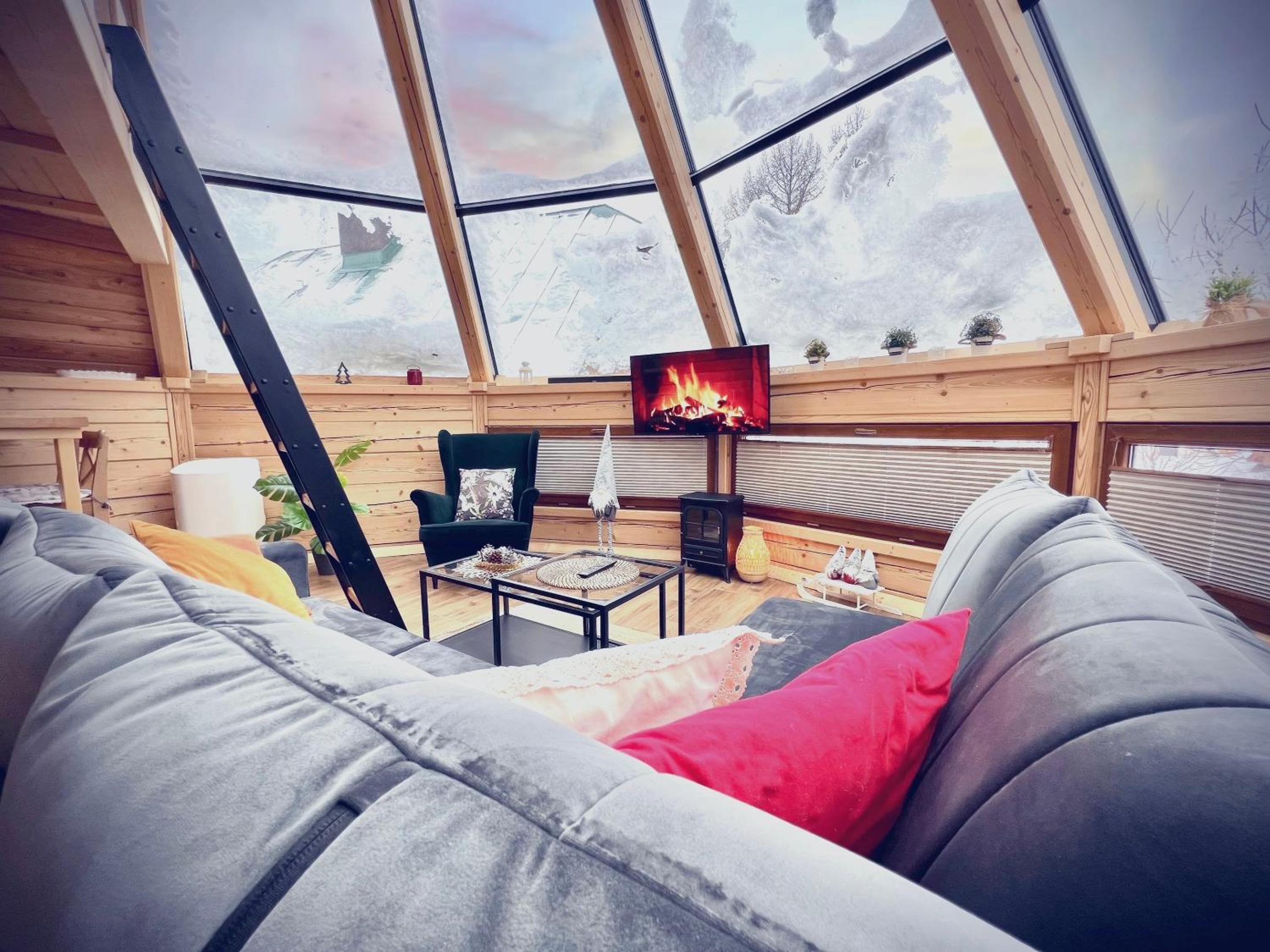 One-Bedroom House - Photo 9