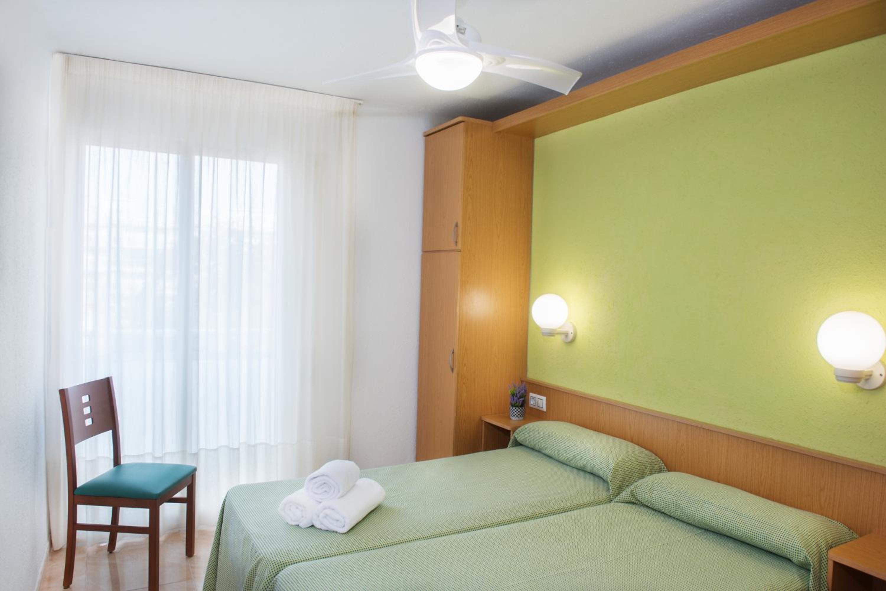 Three-Bedroom Apartment (4 Adults + 2 Children) photo 3
