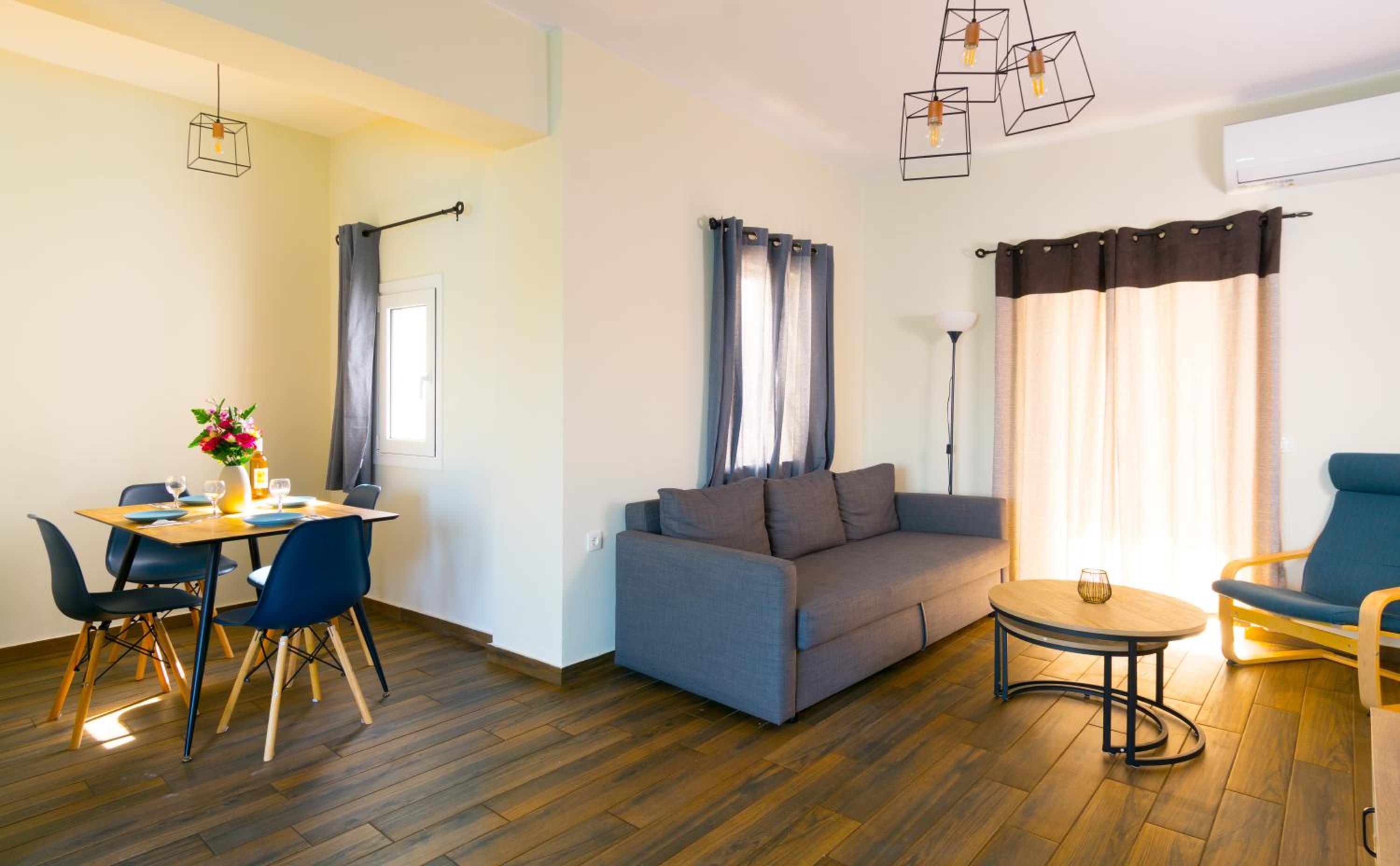 Two-Bedroom Apartment photo 2
