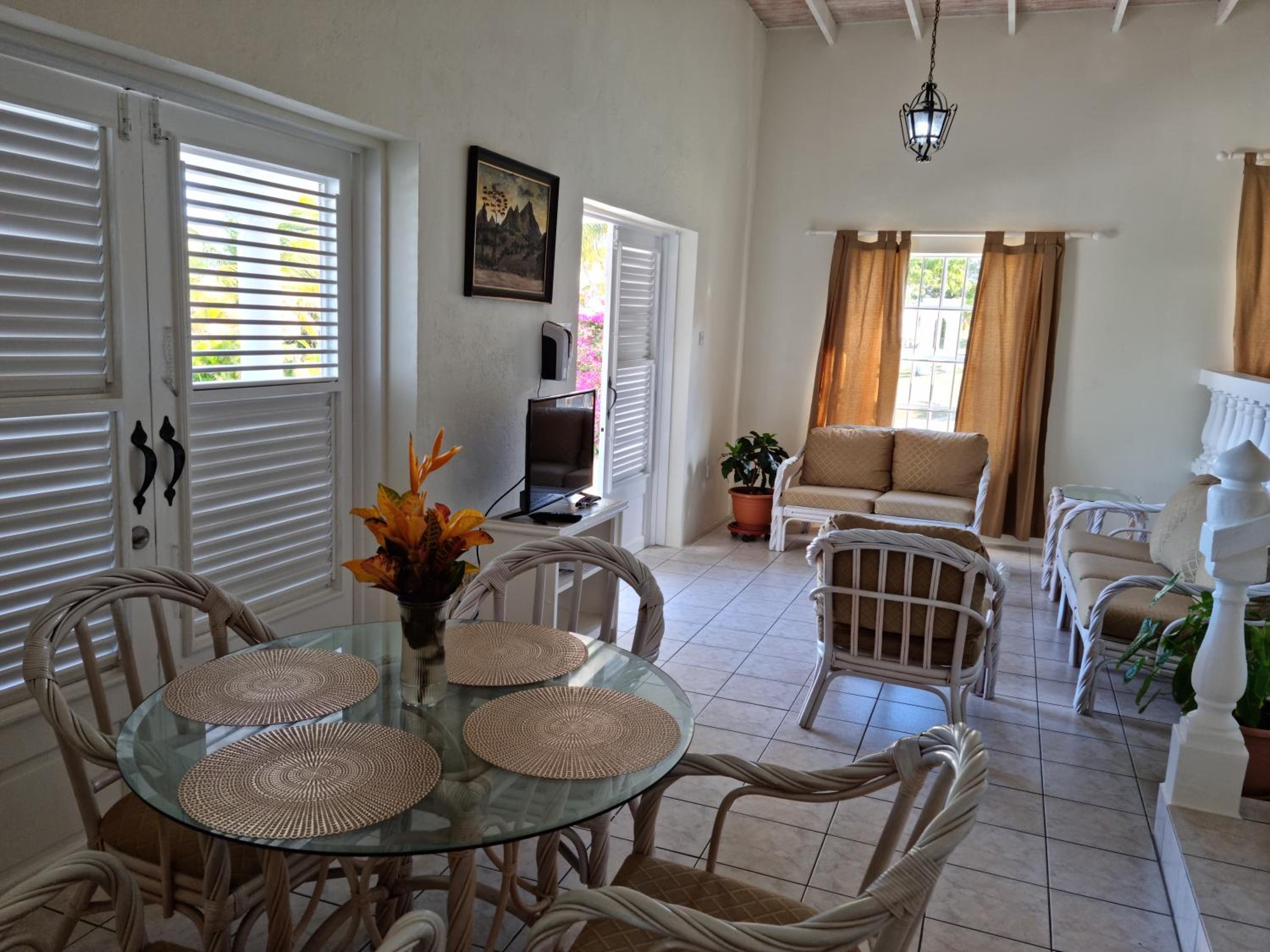 Villa 3 (Two-Bedroom Villa) photo 1