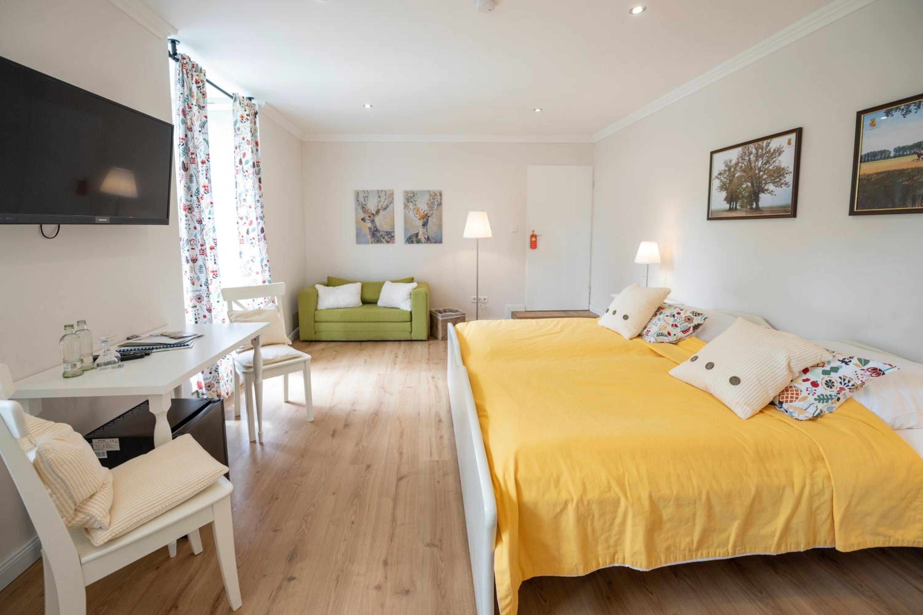 Double Room with Terrace - Photo 12