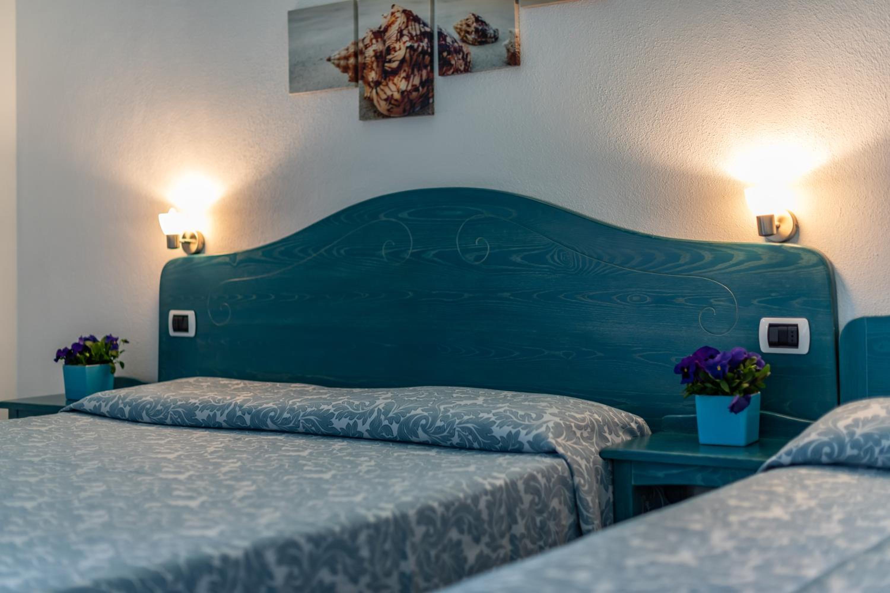 Triple Room with Balcony - Photo 3