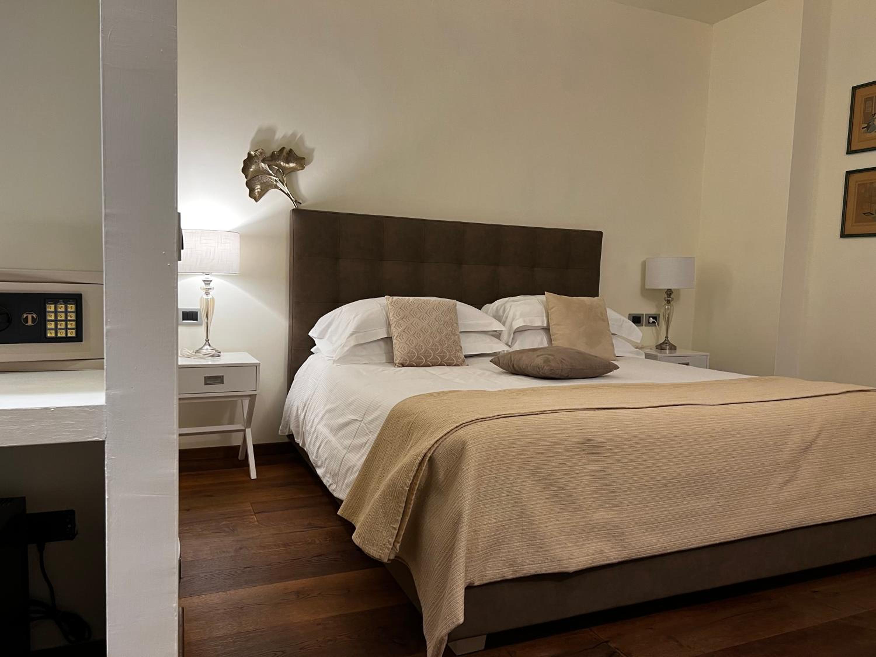 Double Room photo 2